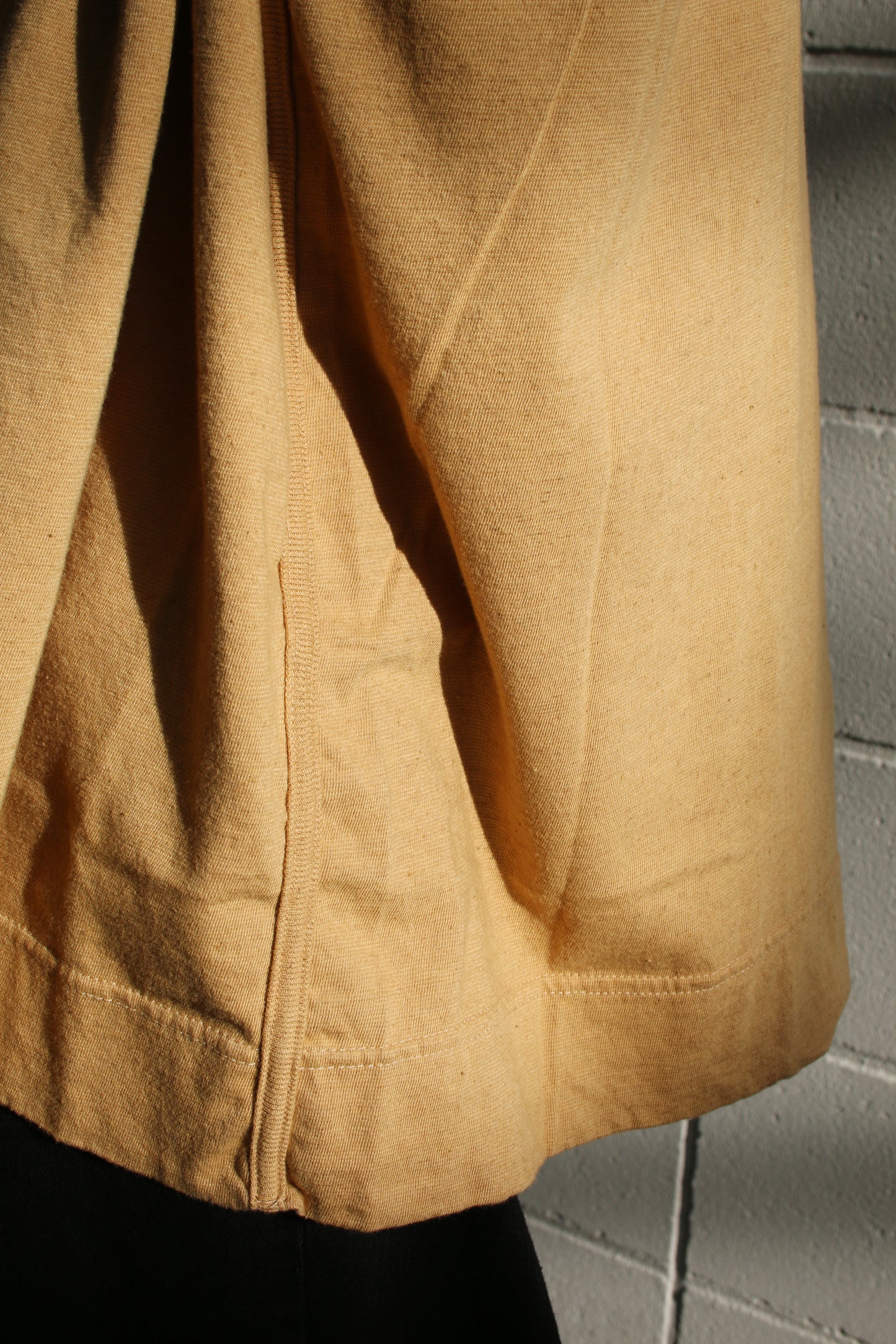 O PROJECT COTTON HEMP JERSEY SS TEE - YELLOW BEIGE
