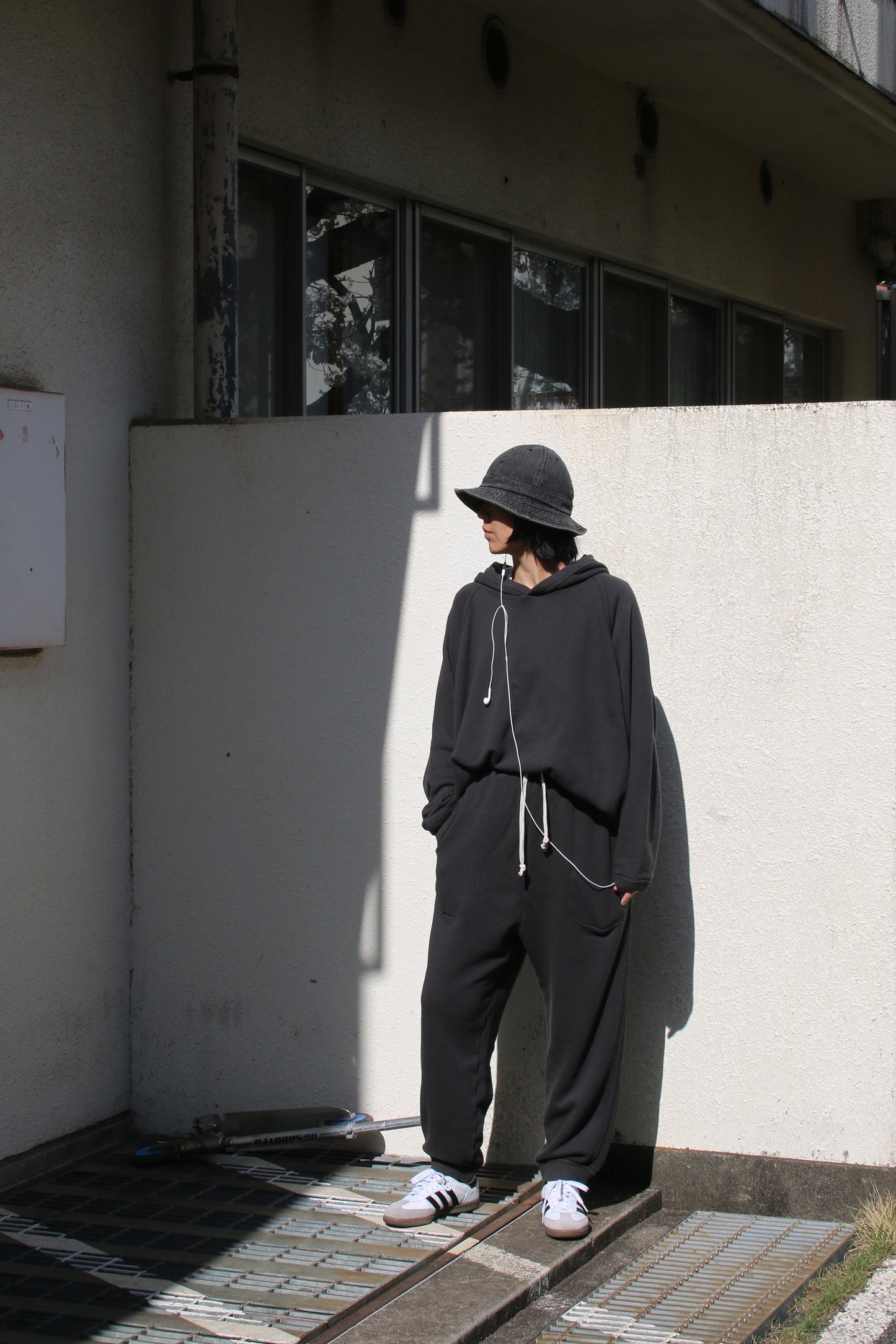 O PROJECT LOOPWHEEL HOODED SWEAT