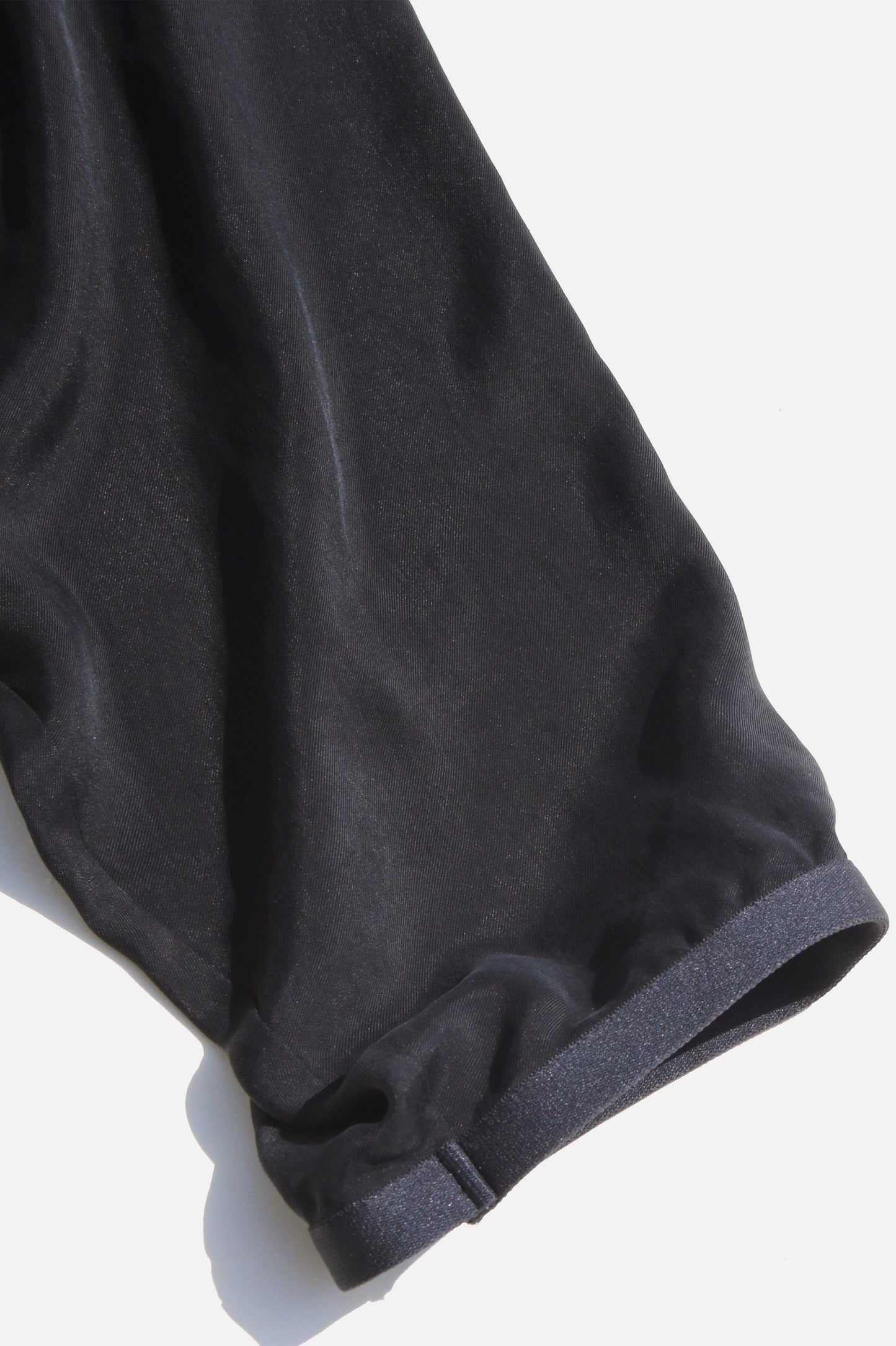 VOAAOV CUPRO TWILL ONE PIECE - BLACK