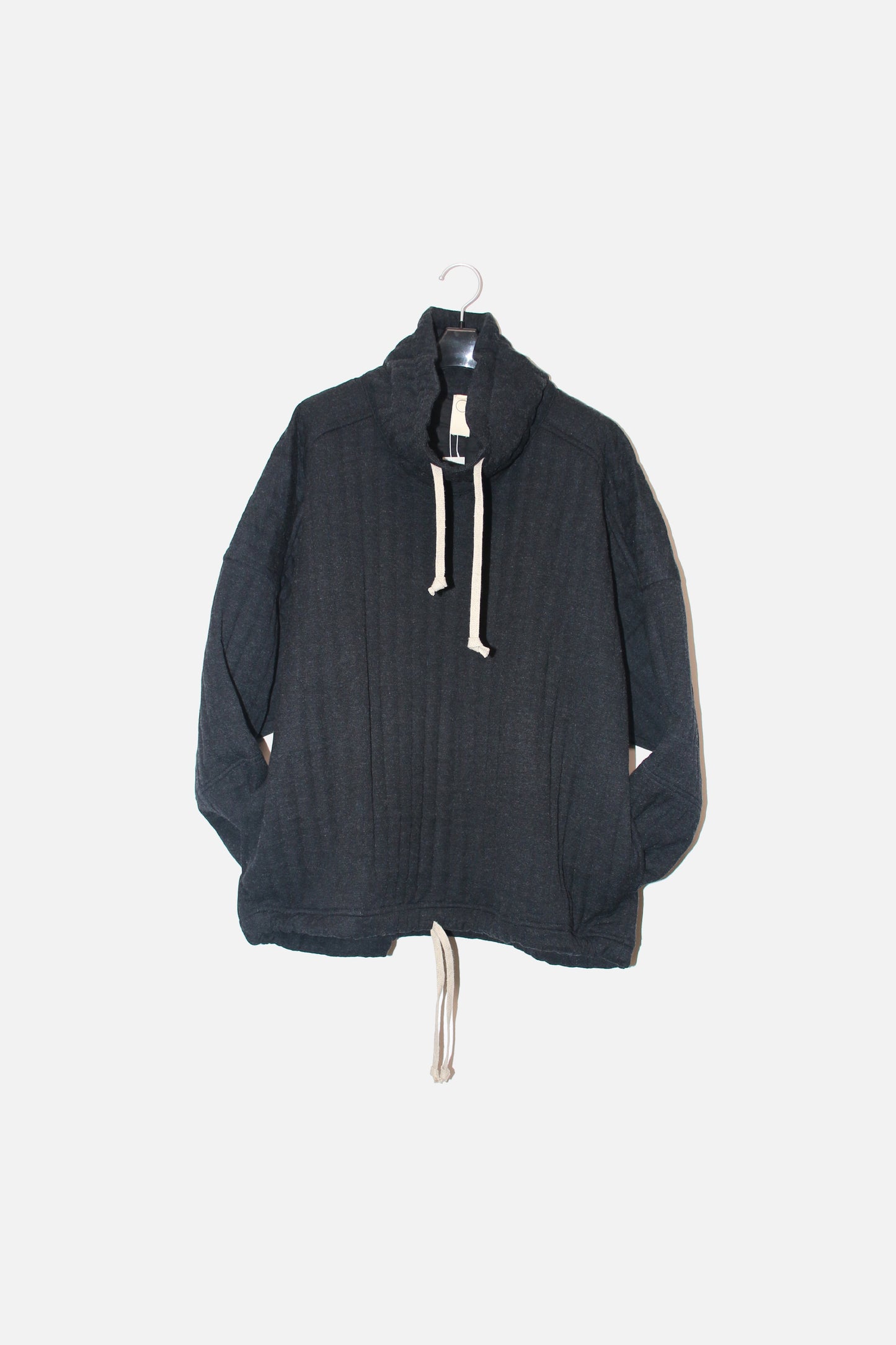 O PROJECT SOFT TWILL WOVEN SWEAT