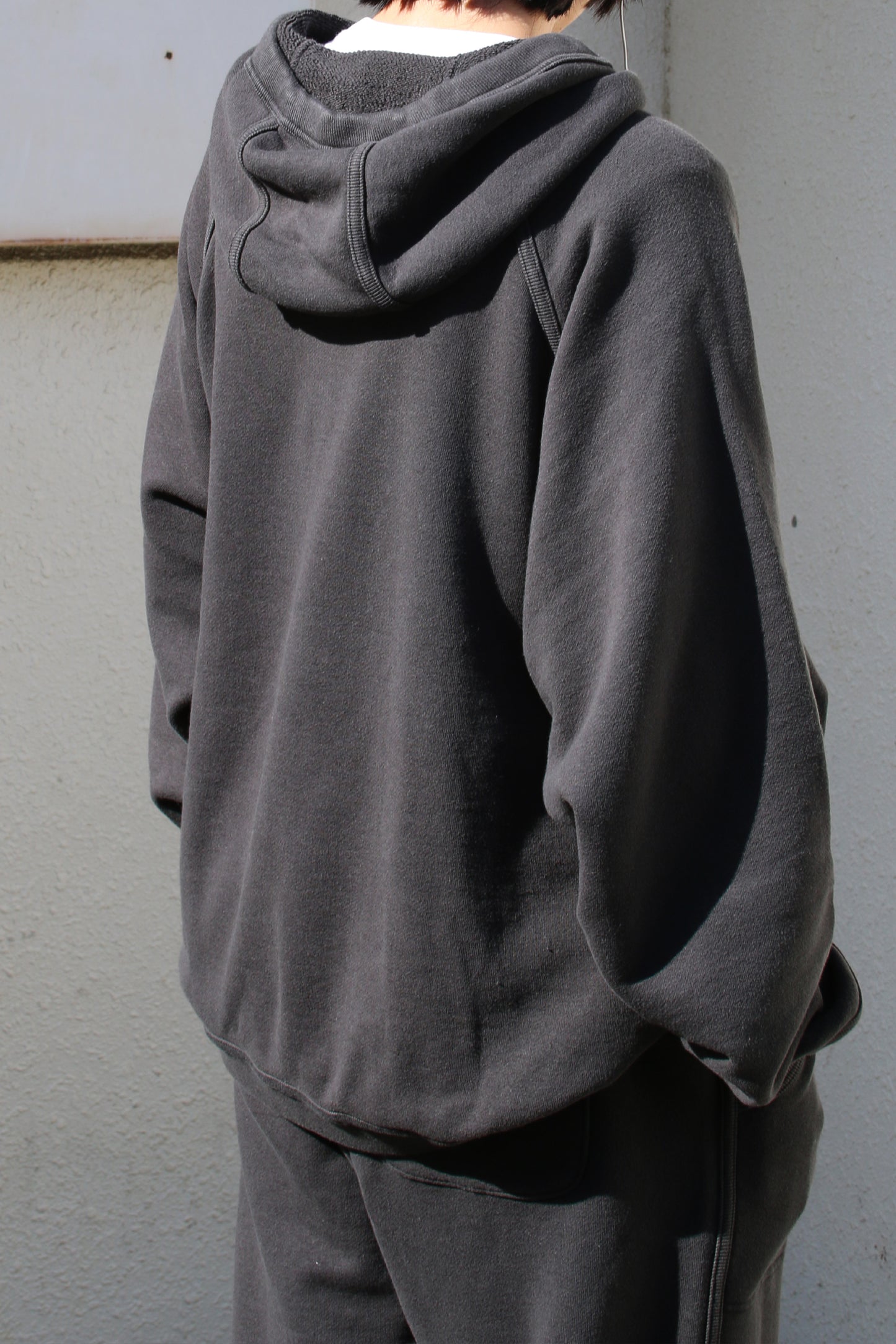 O PROJECT LOOPWHEEL HOODED SWEAT