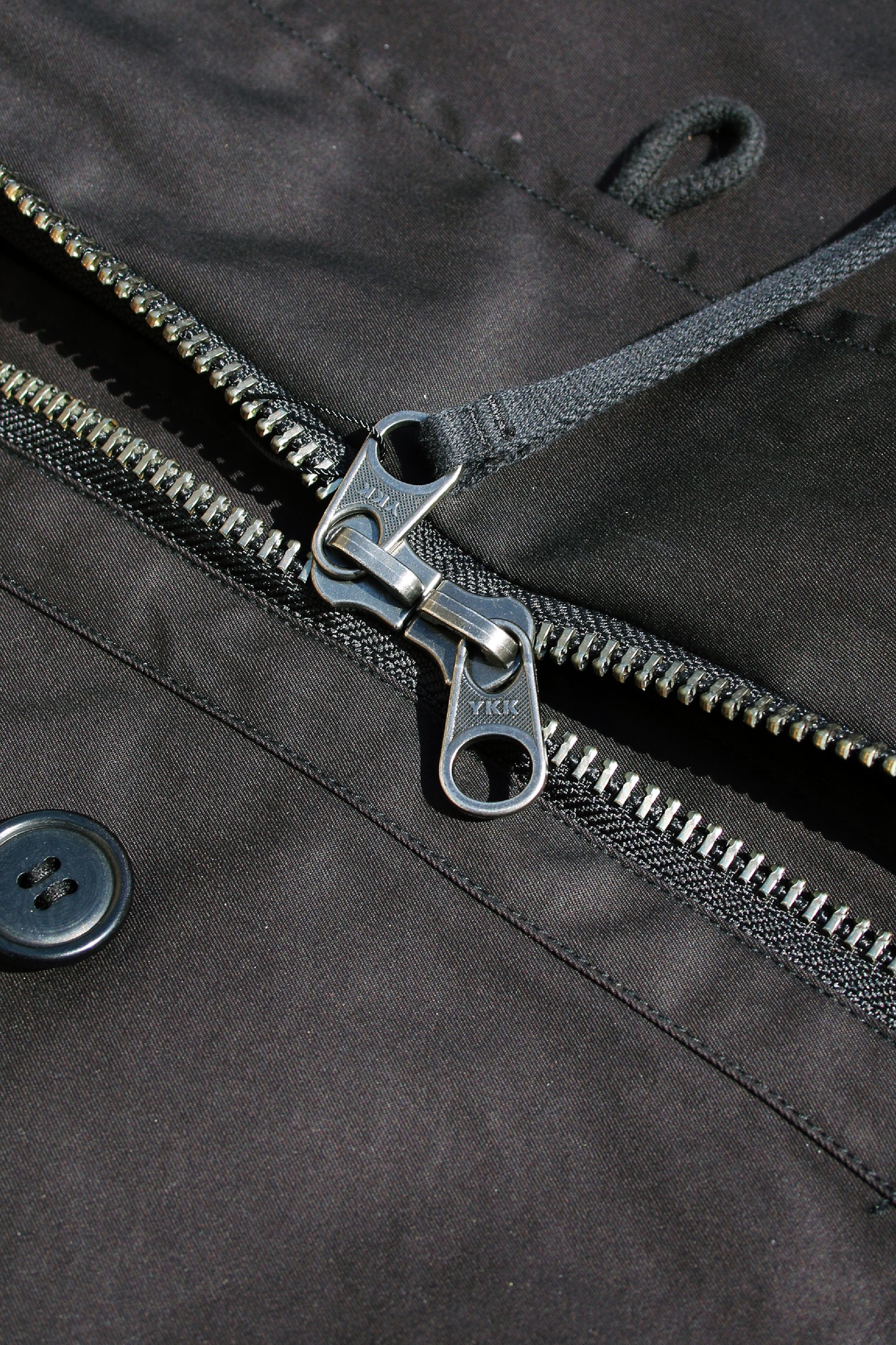 ESSAY MODS COAT