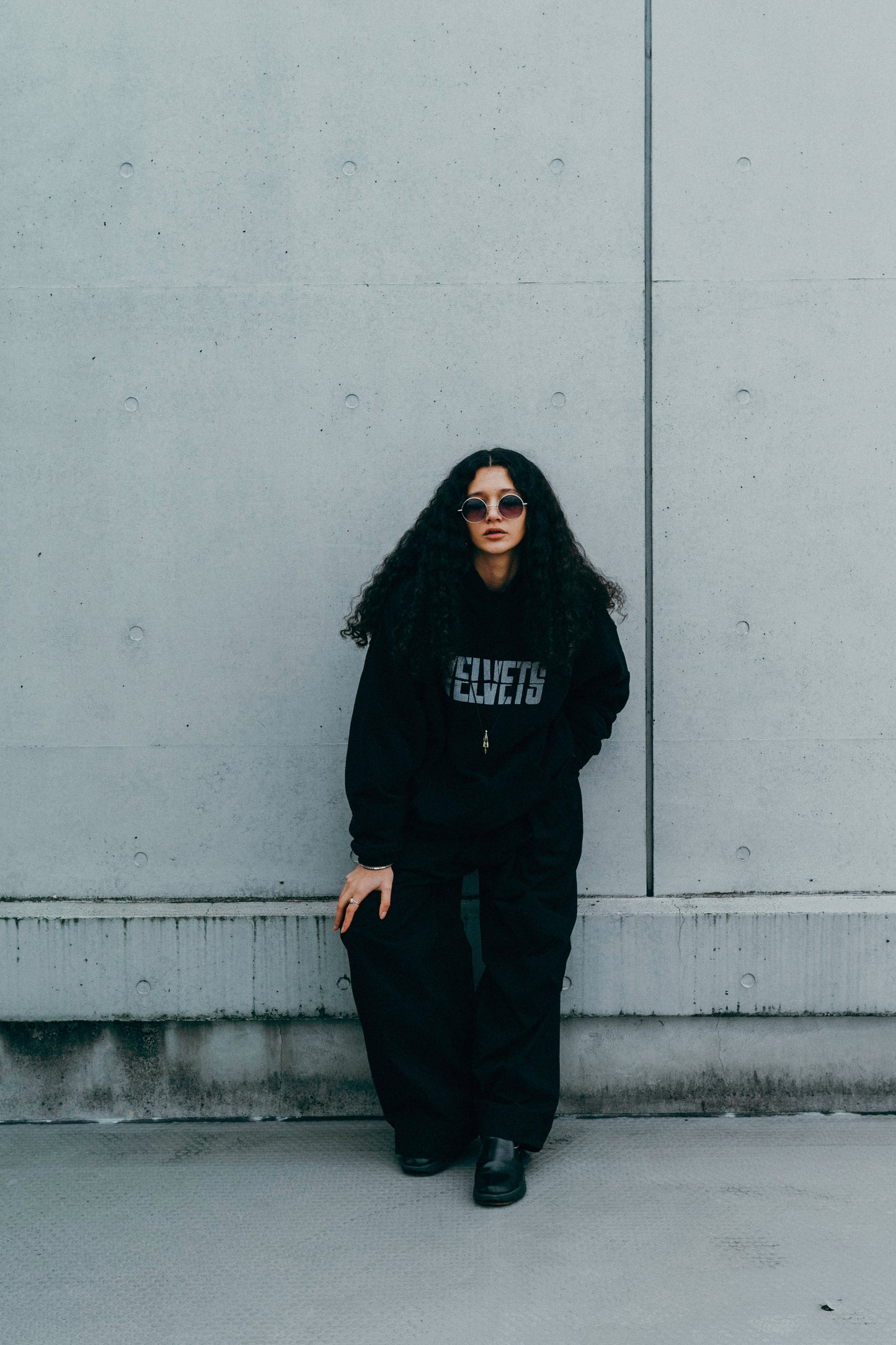 ESSAY BLACK PARKA - VELVETS