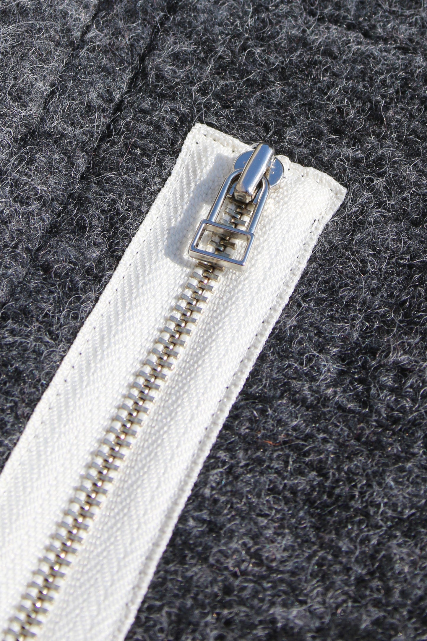 MY BEAUTIFUL LANDLET SLIVER WOOL SHIRT