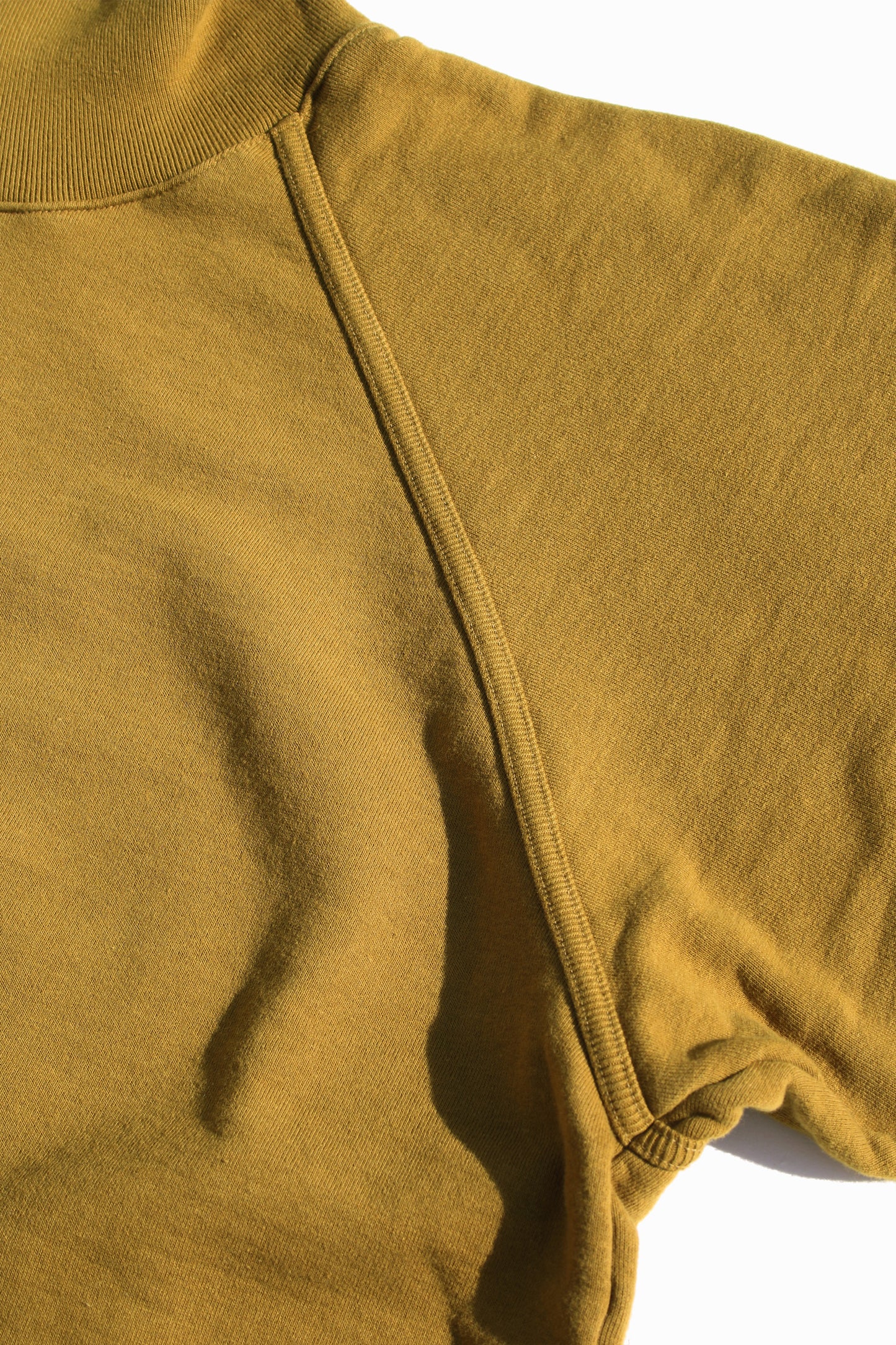 O PROJECT LOOPWHEEL TURTLE NECK SWEAT