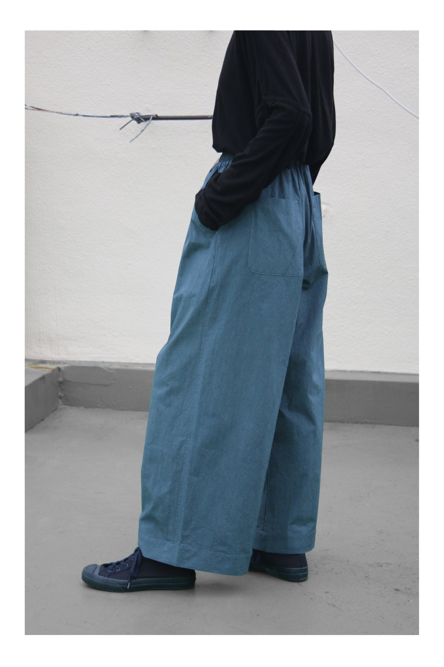 O PROJECT WASHED DENSE CLOTH EASY WIDE PANTS - CEMENT