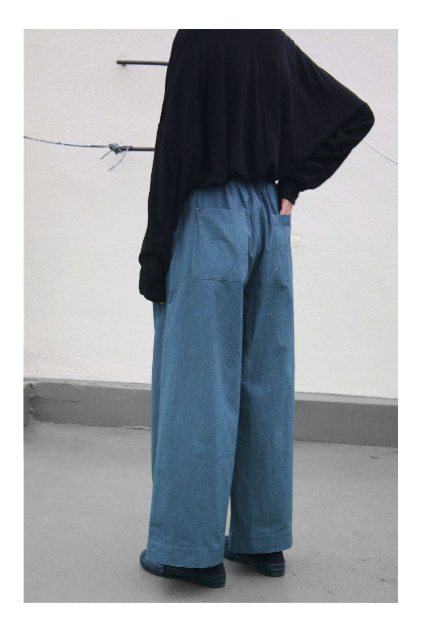 O PROJECT WASHED DENSE CLOTH EASY WIDE PANTS - CEMENT