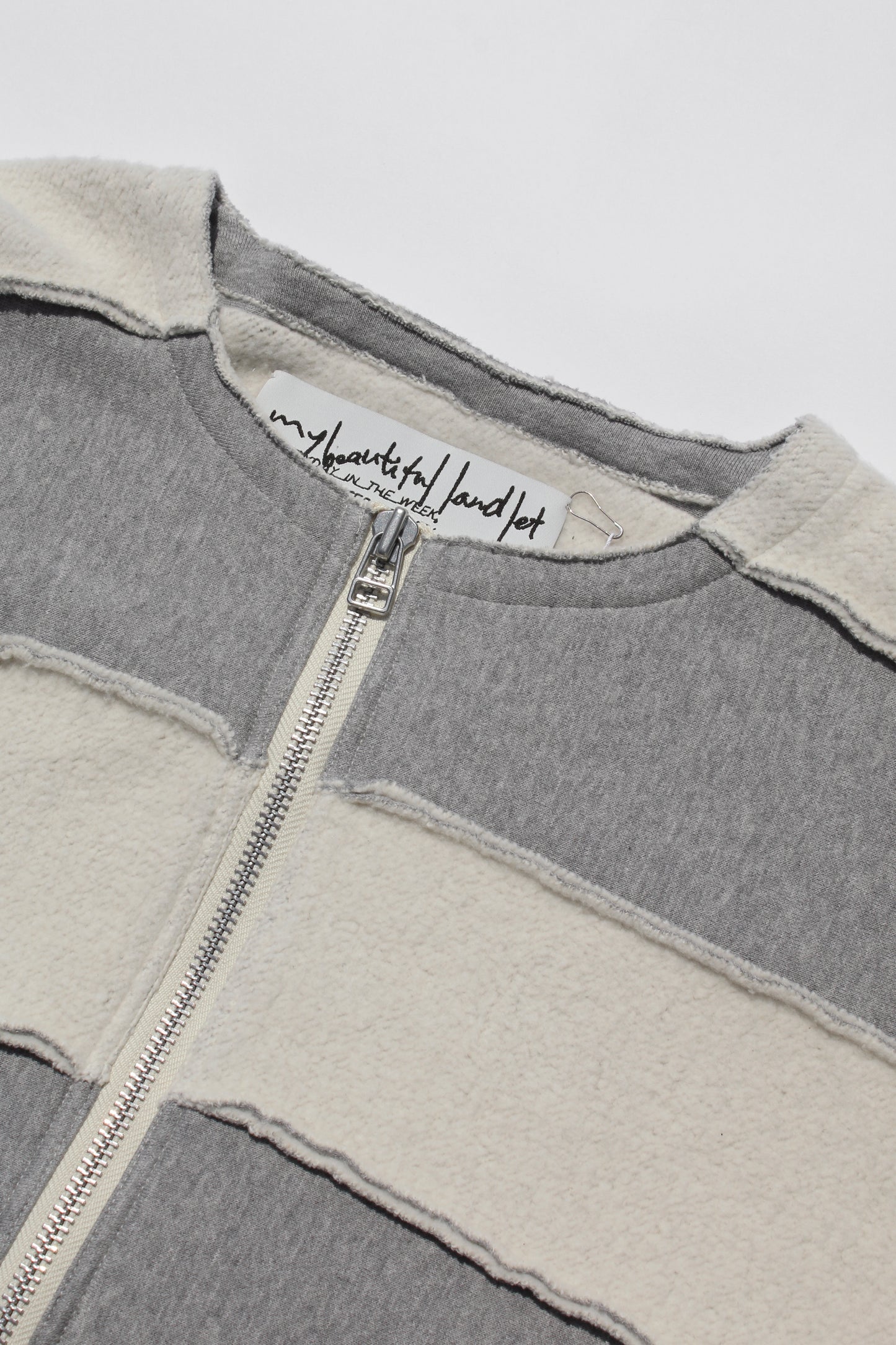MY BEAUTIFUL LANDLET NAPPING BRUSHED FRENCH TERRY PULLOVER - GREY