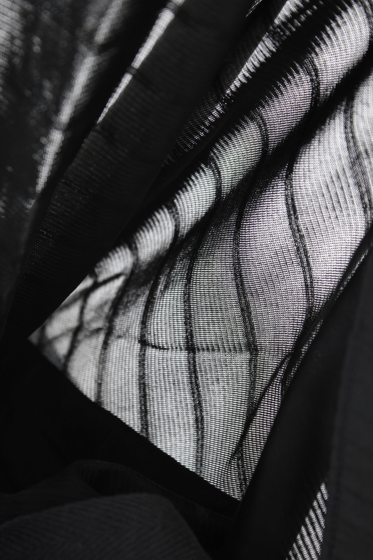 Y's ACETATE STRIPED WRAP PANTS BLACK