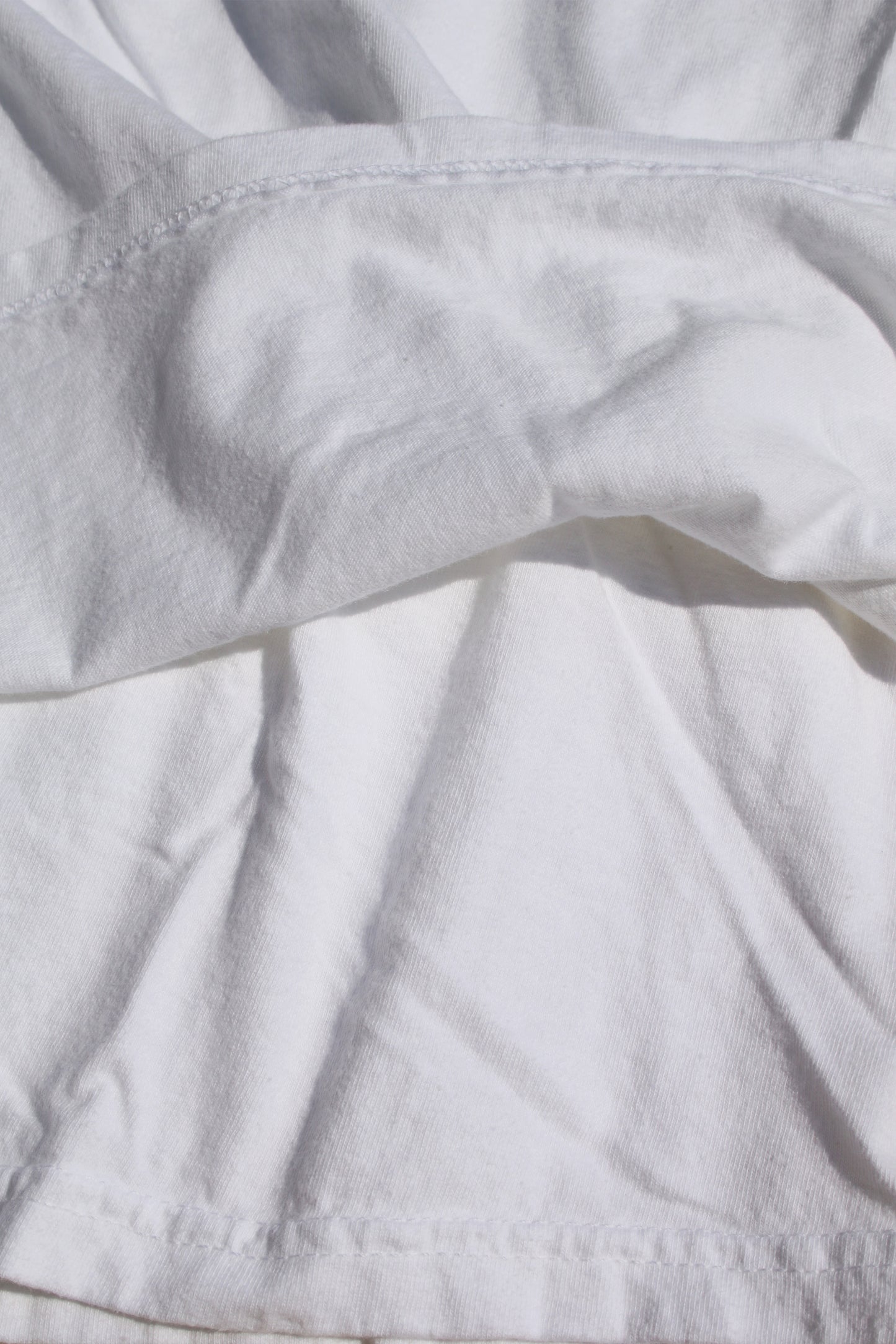 ESSAY LAYERED OVERSIZE LONG T-SHIRT - FANATIC
