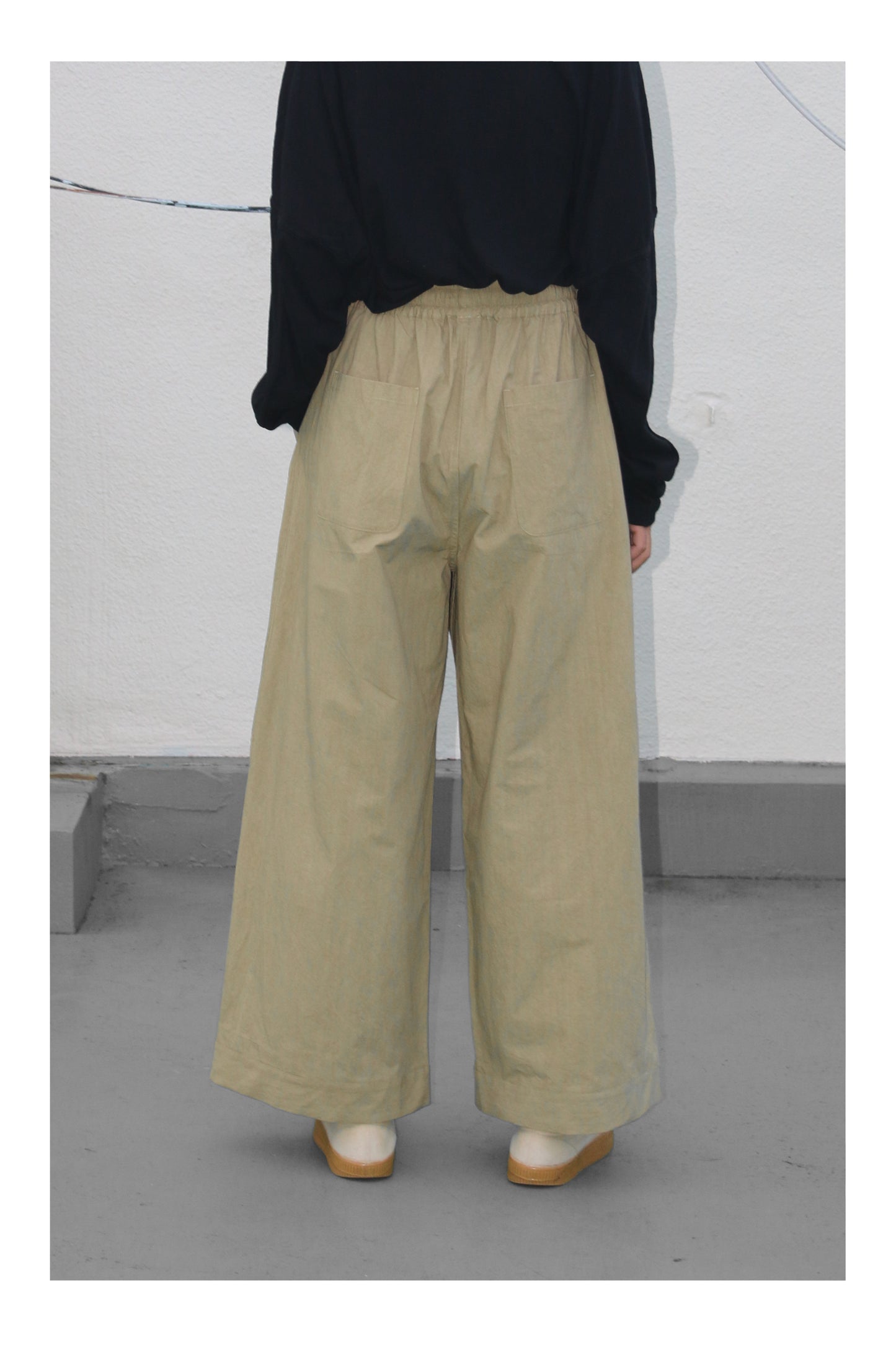 O PROJECT WASHED DENSE CLOTH EASY WIDE PANTS - KHAKI BEIGE