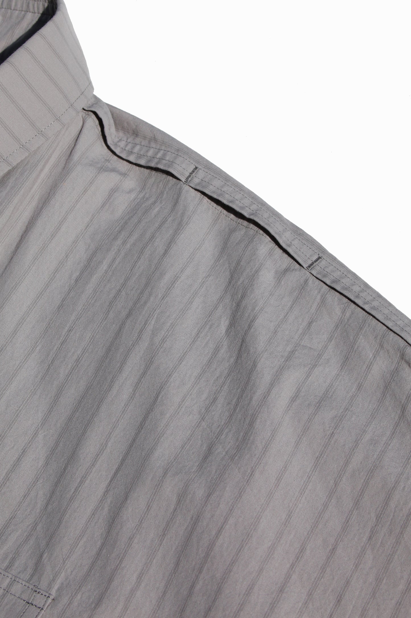 ESSAY DRAPE SHIRT - GREY STRIPE