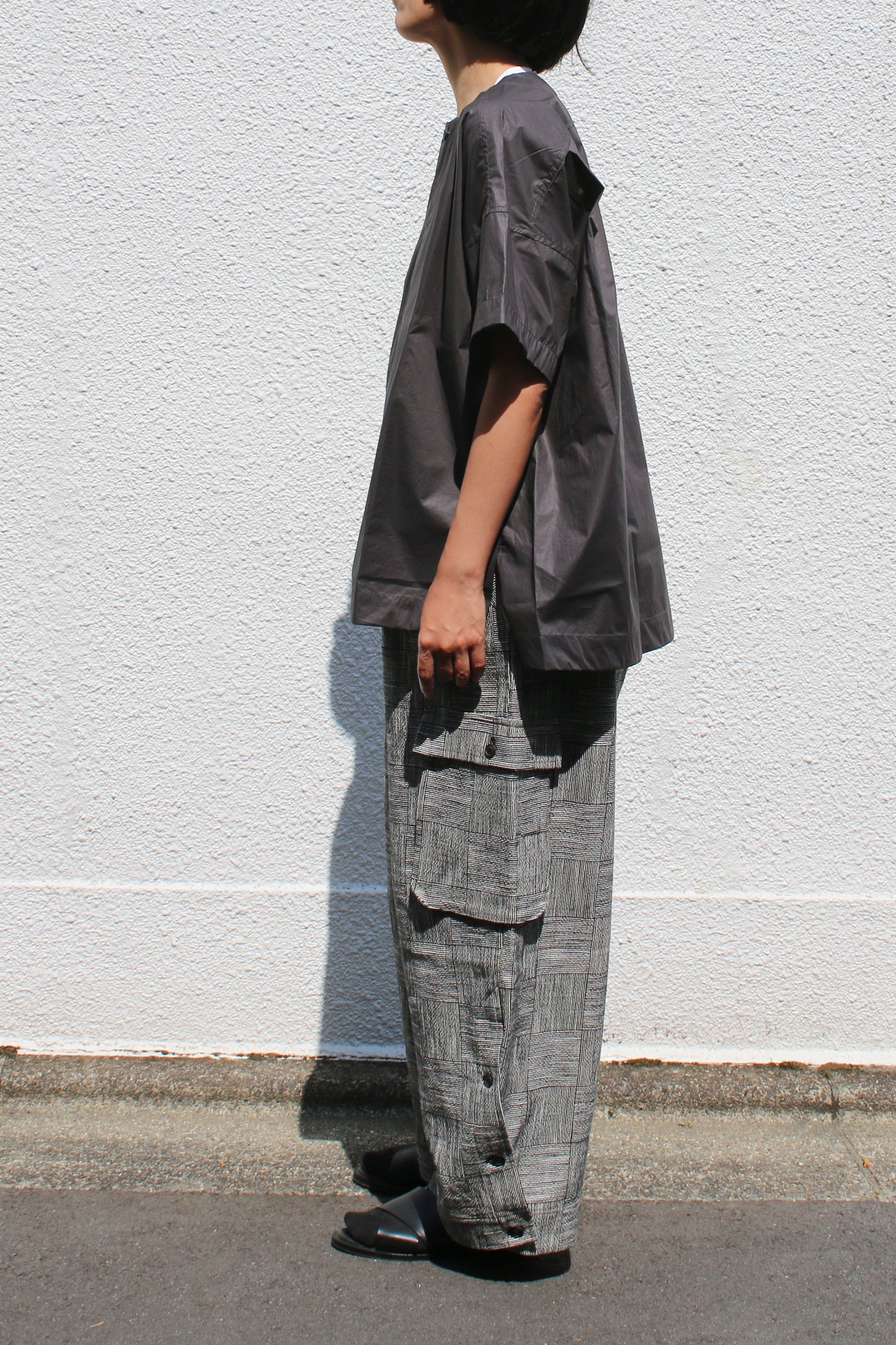 O PROJECT COATED TYPEWRITER WOVEN TEE - DARK GREY