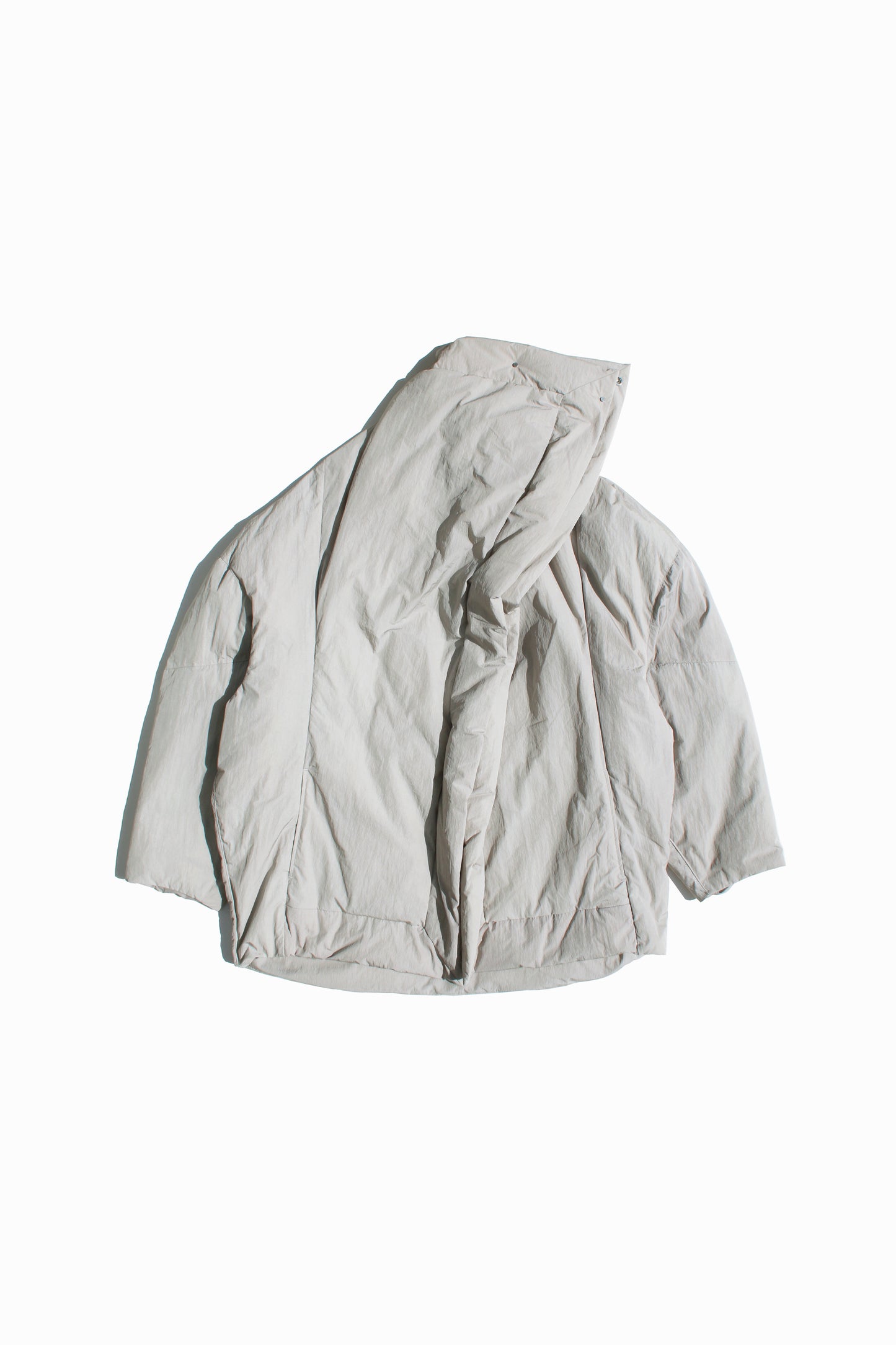 VOAAOV KAWADA DOWN × BRIGHT JET TAFFETA JACKET - LIGHT GRAY