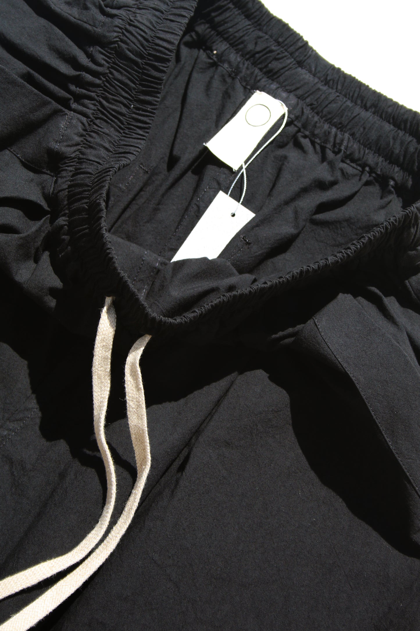 O PROJECT WASHED DENSE CLOTH EASY WIDE PANTS - BLACK
