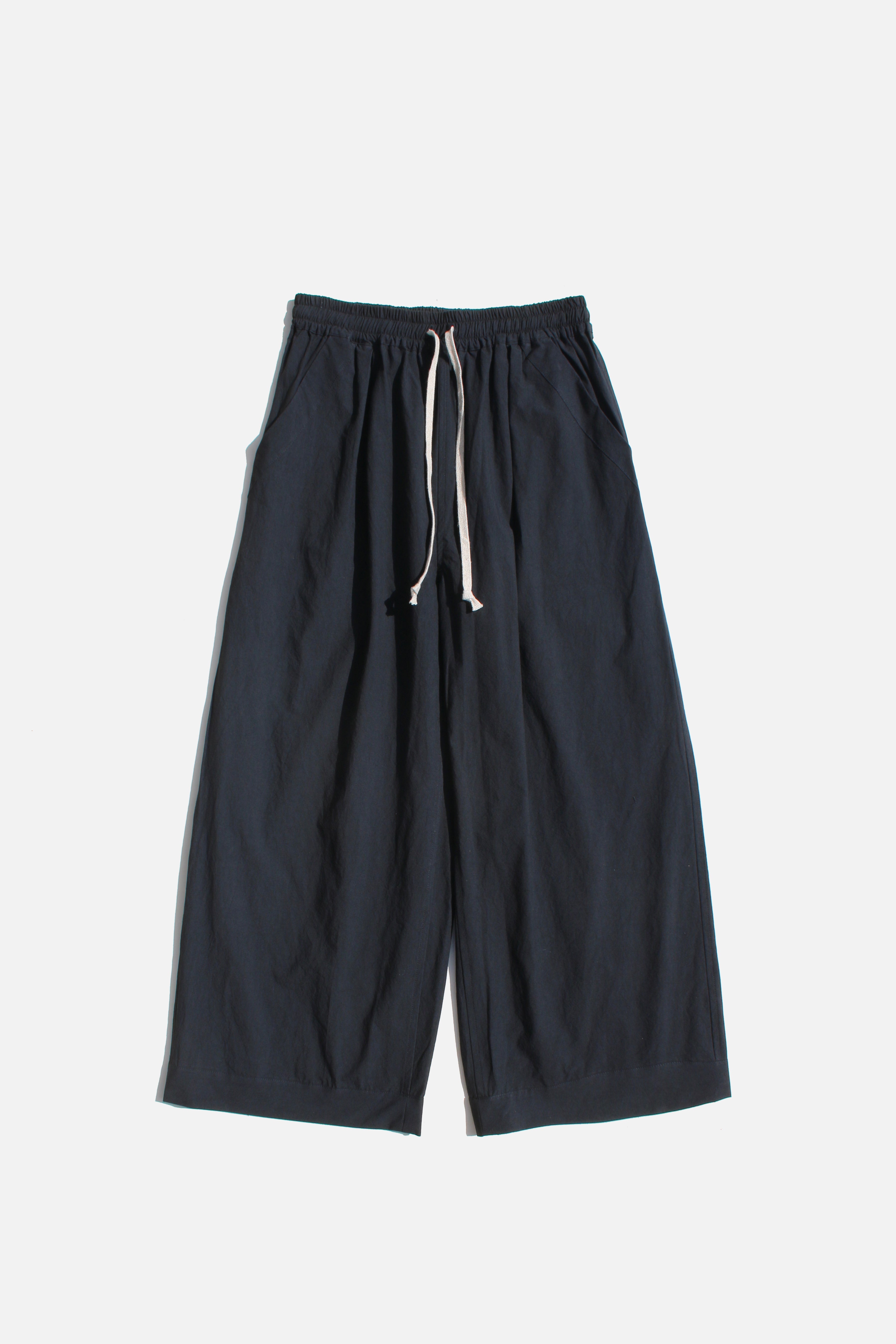 O PROJECT WASHED DENSE CLOTH EASY WIDE PANTS - CEMENT – TOYASIDO