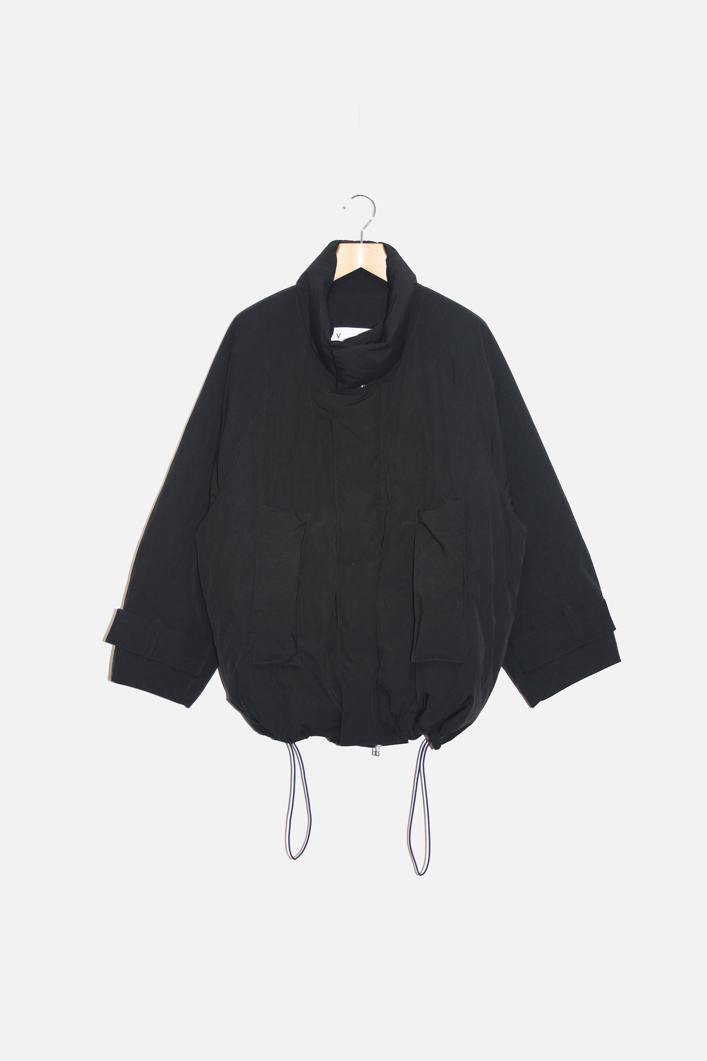 VOAAOV BRIGHT TASLAN DOWN JACKET - BLACK