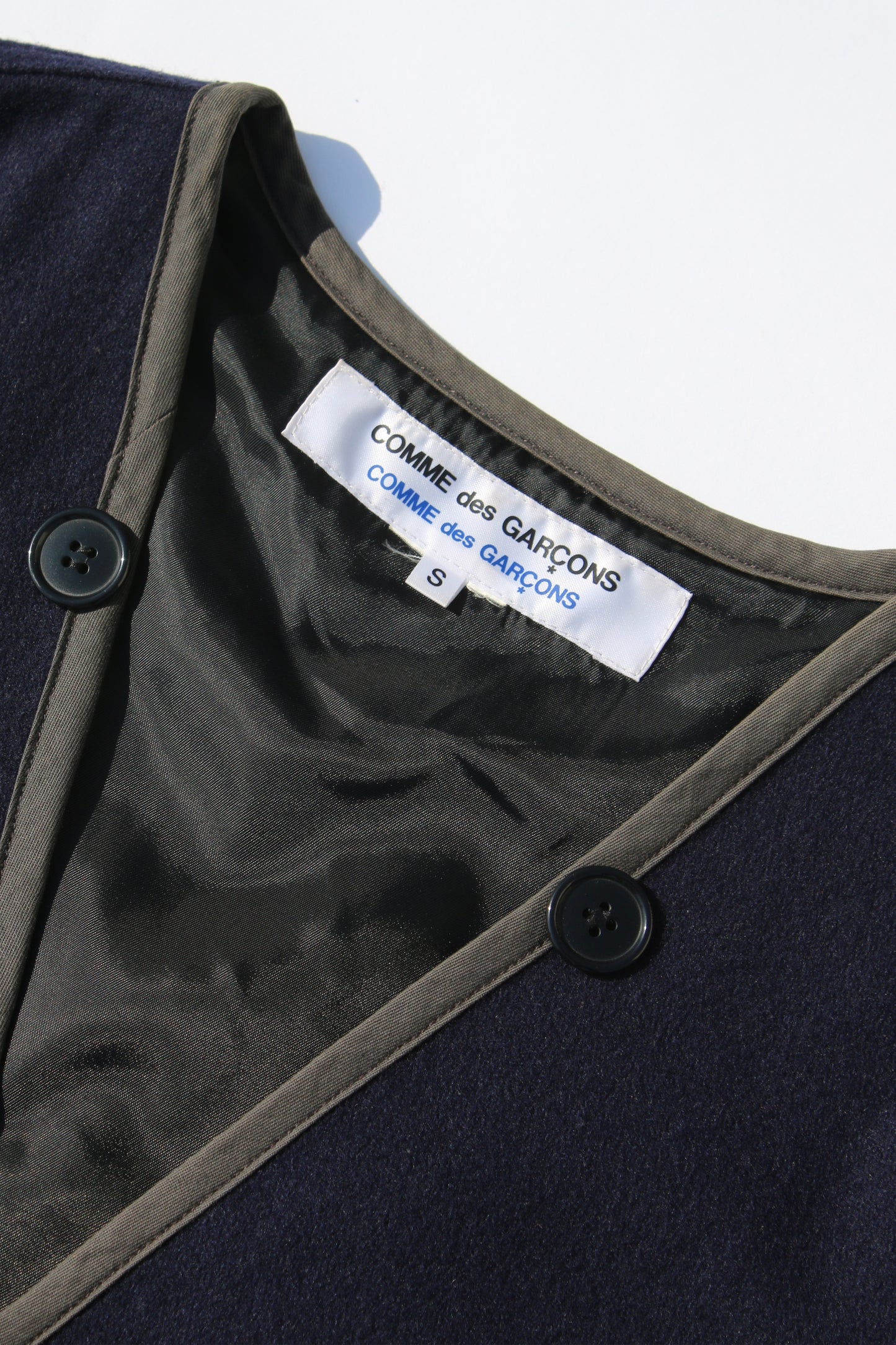 COMME des GARÇONS COMME des GARÇONS OPEN-ARM LONG COAT NAVY