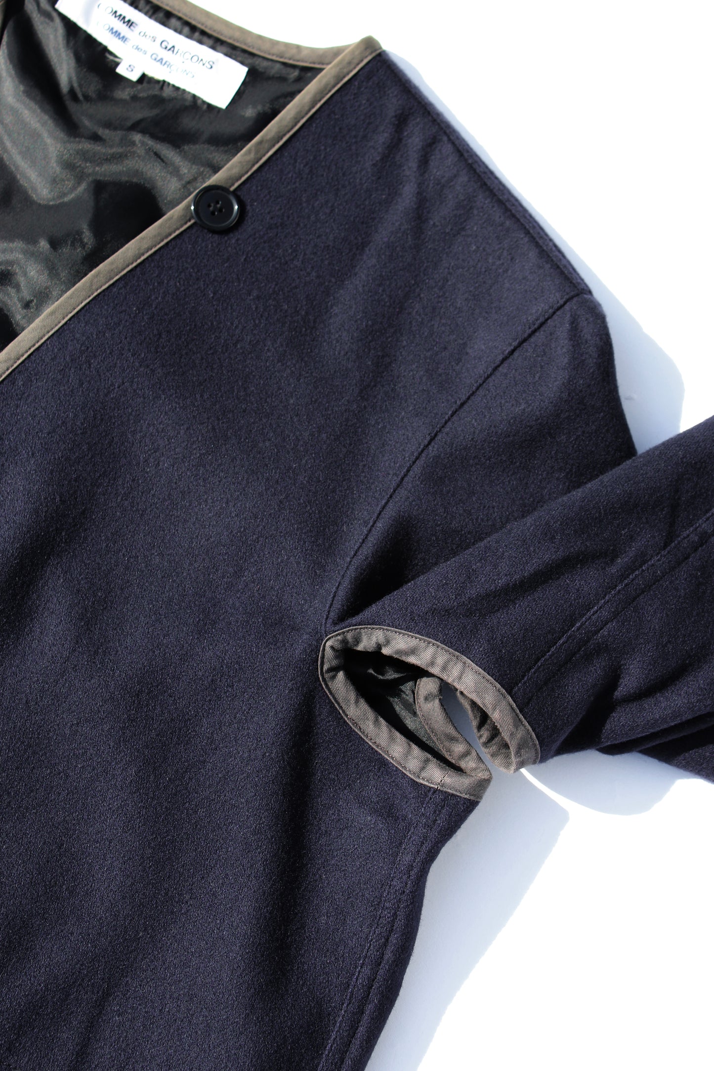 COMME des GARÇONS COMME des GARÇONS OPEN-ARM LONG COAT NAVY