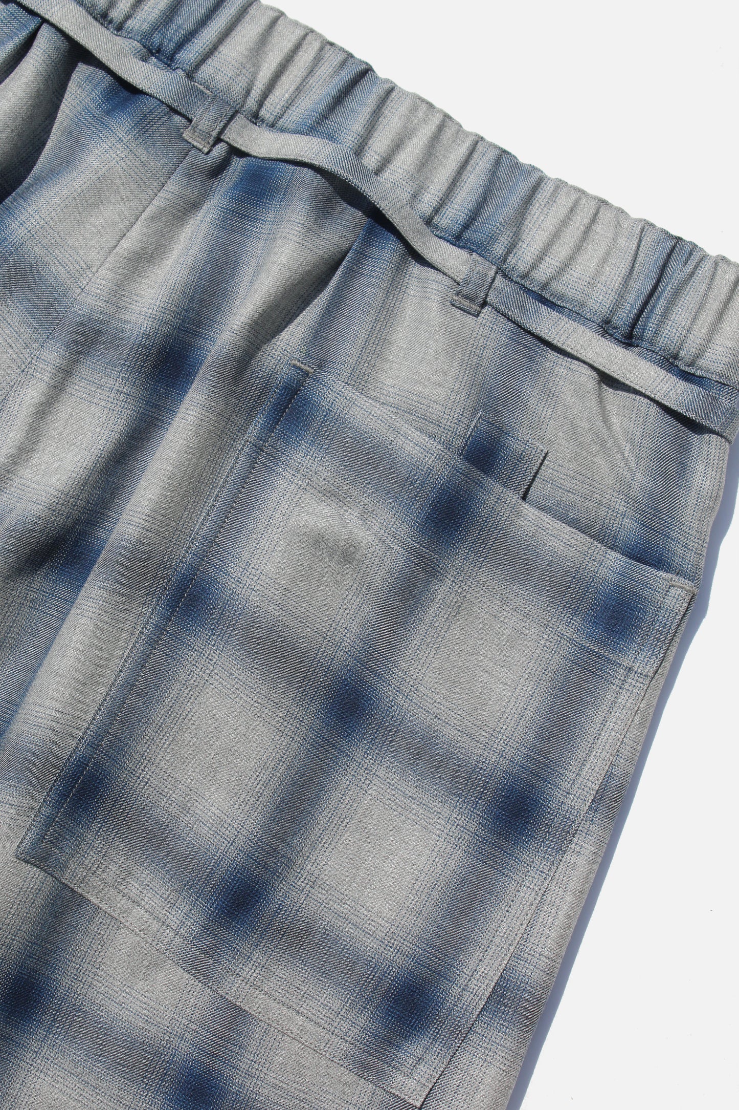 ESSAY 3TUCKED CROP SHORTS - BLUE CHECK