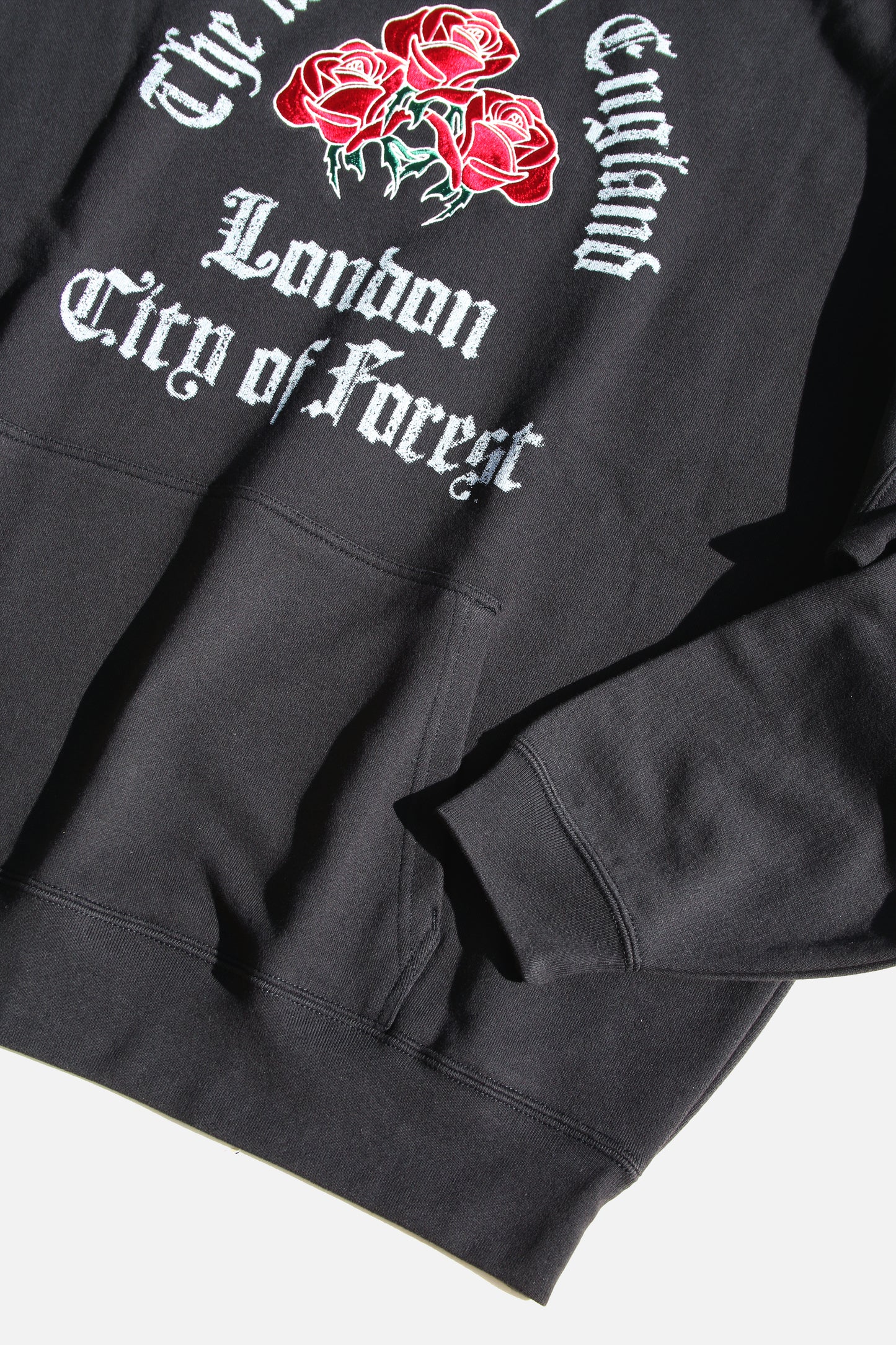 ESSAY EMBROIDERY XL PARKA - LONDON