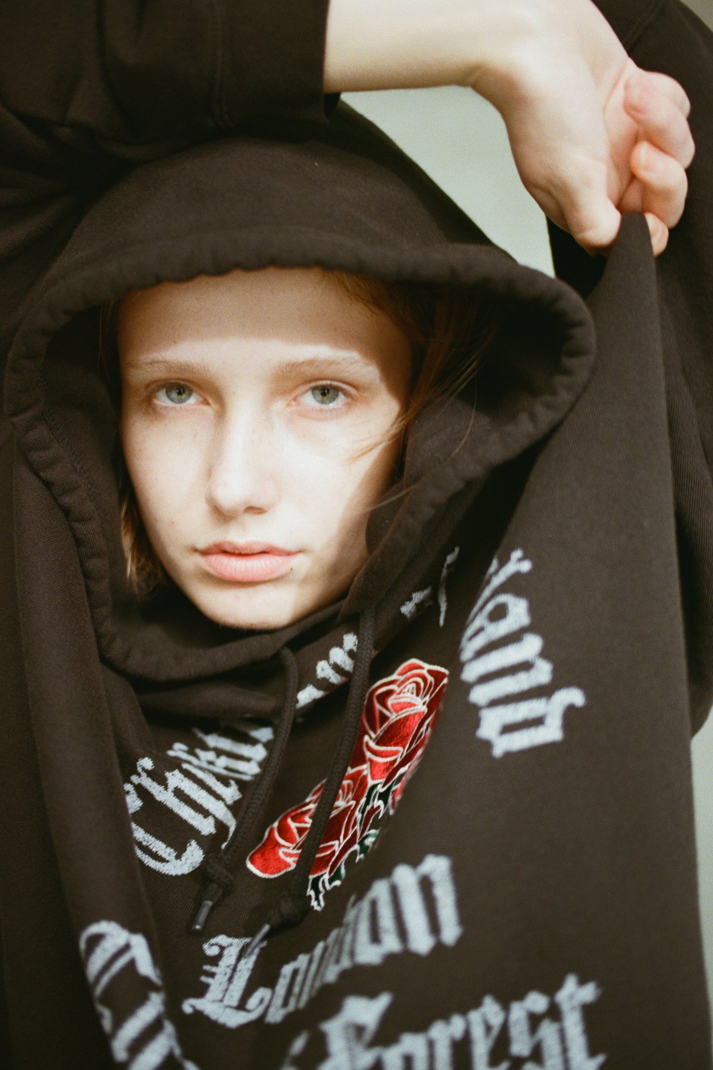 ESSAY EMBROIDERY XL PARKA - LONDON