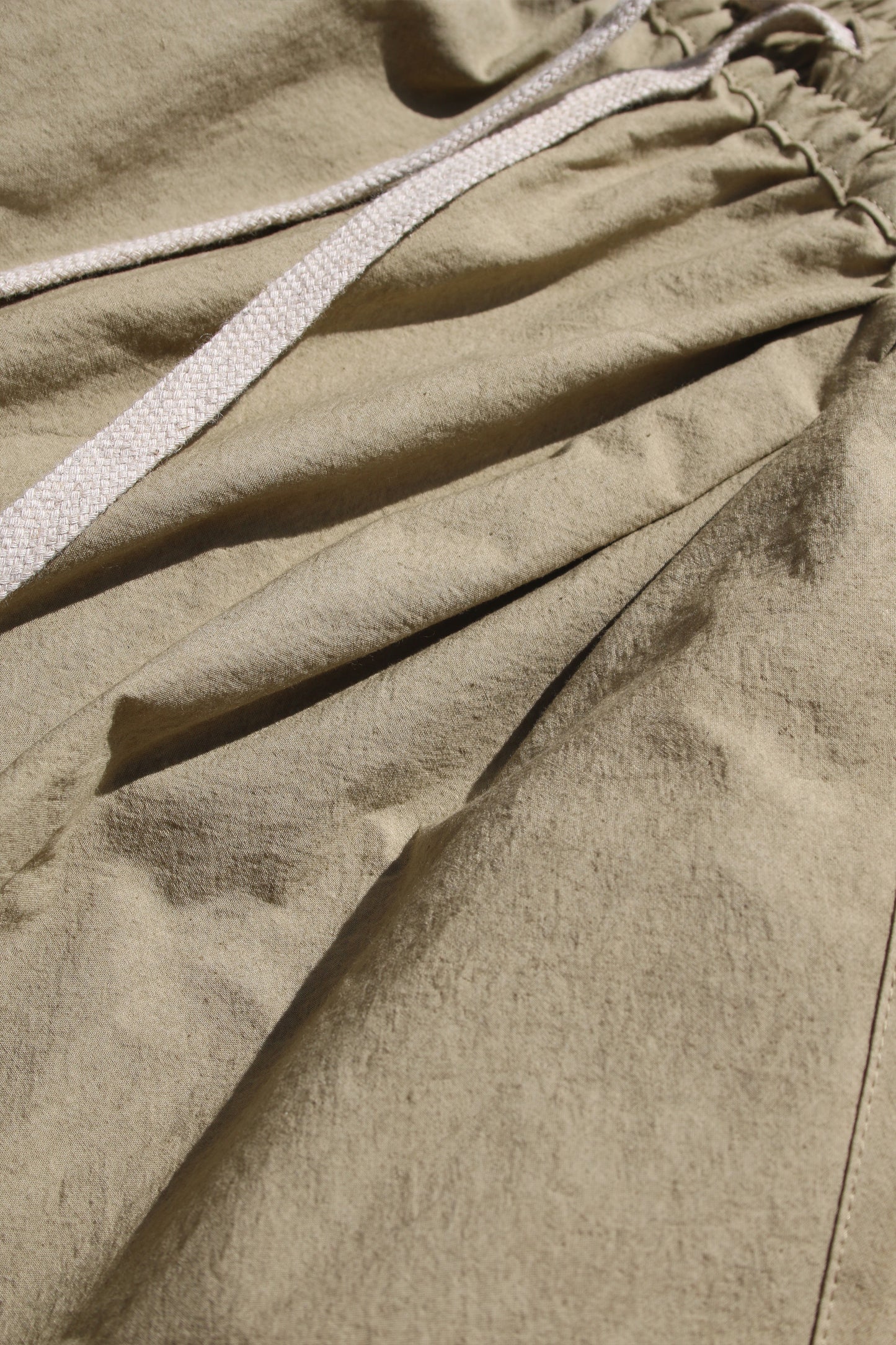 O PROJECT WASHED DENSE CLOTH EASY WIDE PANTS - KHAKI BEIGE