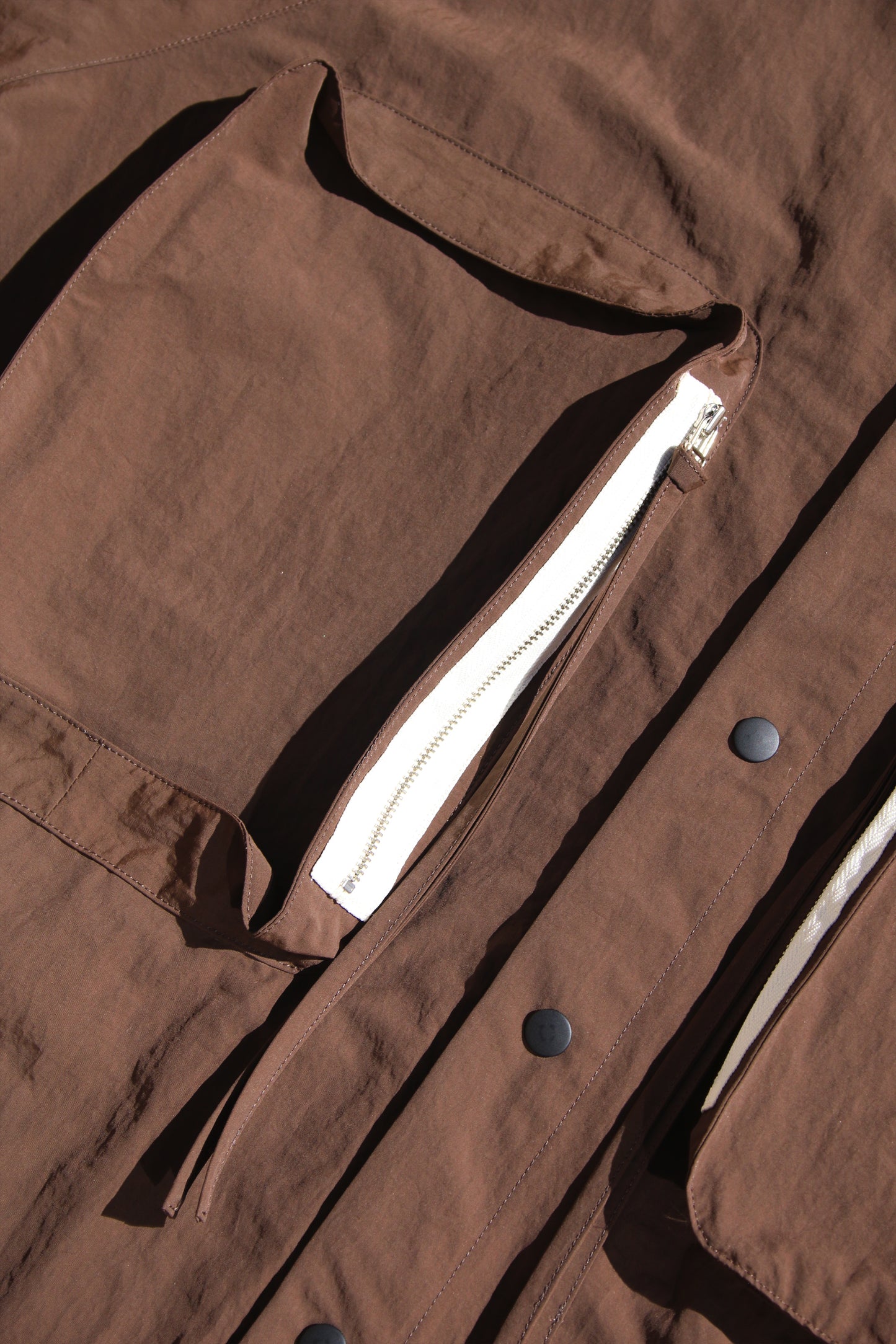 MY BEAUTIFUL LANDLET NYLON TAFFETA BIG POCKET SHIRT - BROWN