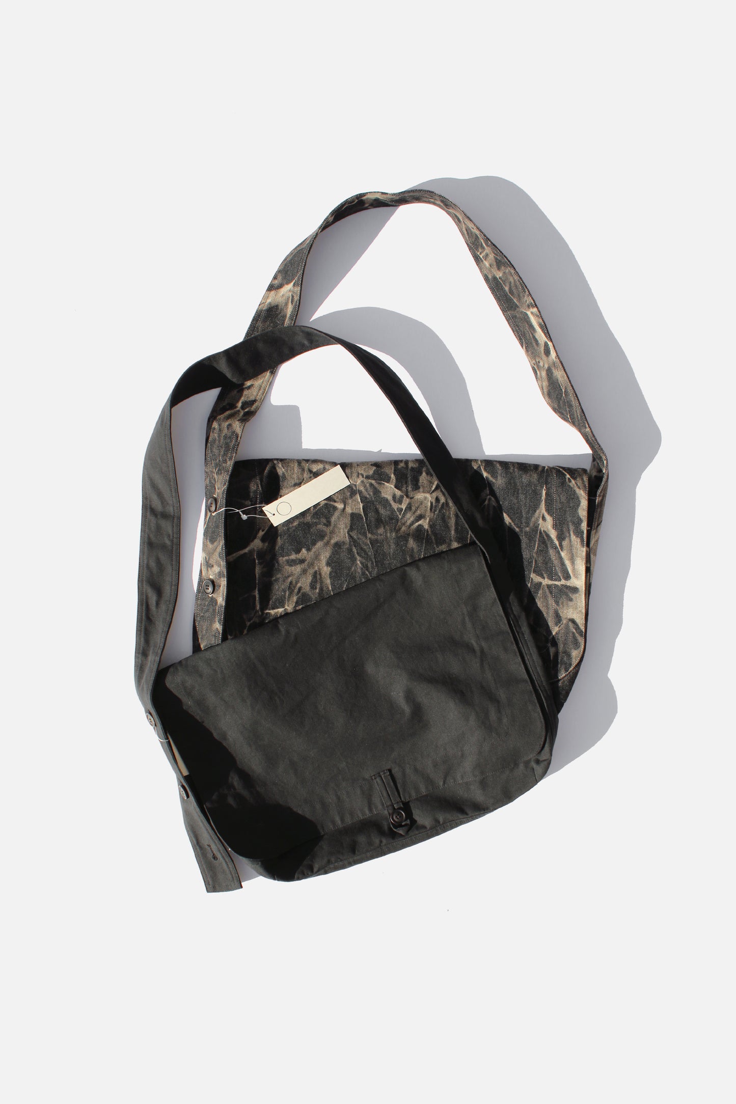 O PROJECT BLEACHED SHADOW DENIM CARRIER BAG