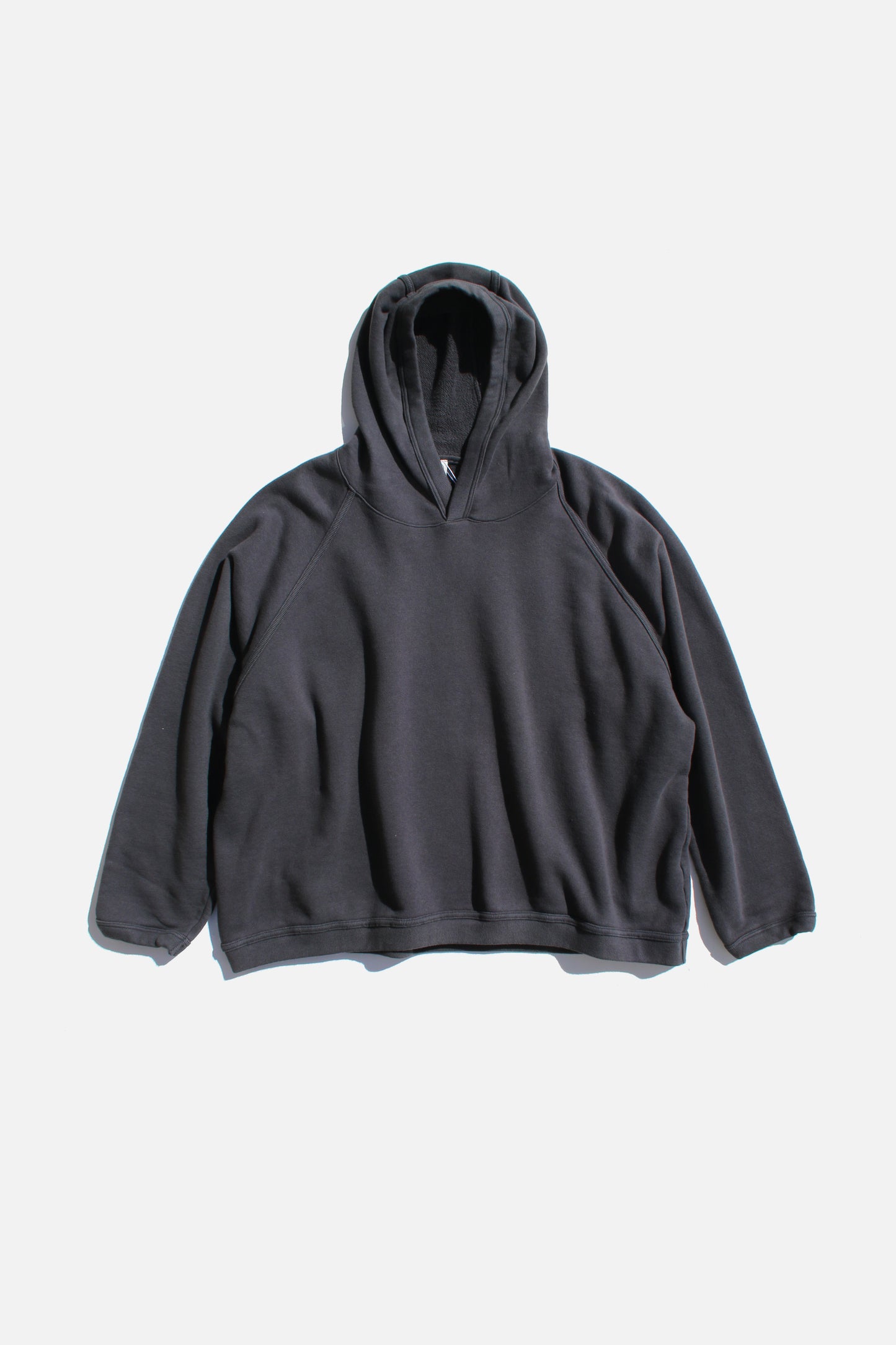 O PROJECT LOOPWHEEL HOODED SWEAT
