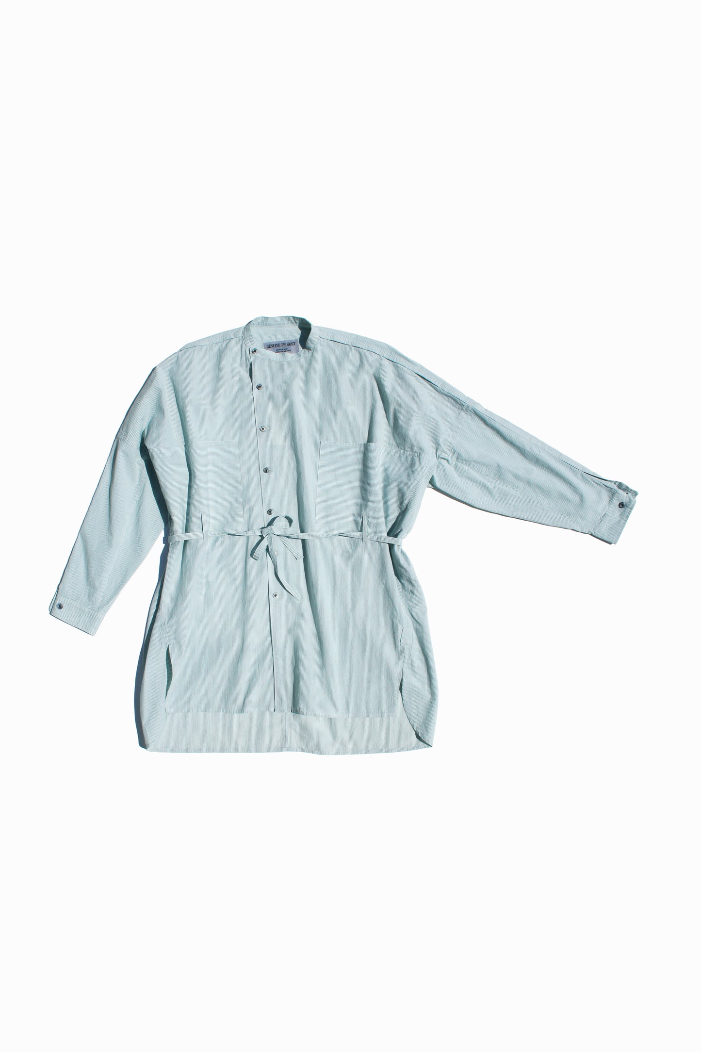 ESSAY SLANT OFFICER SHIRT