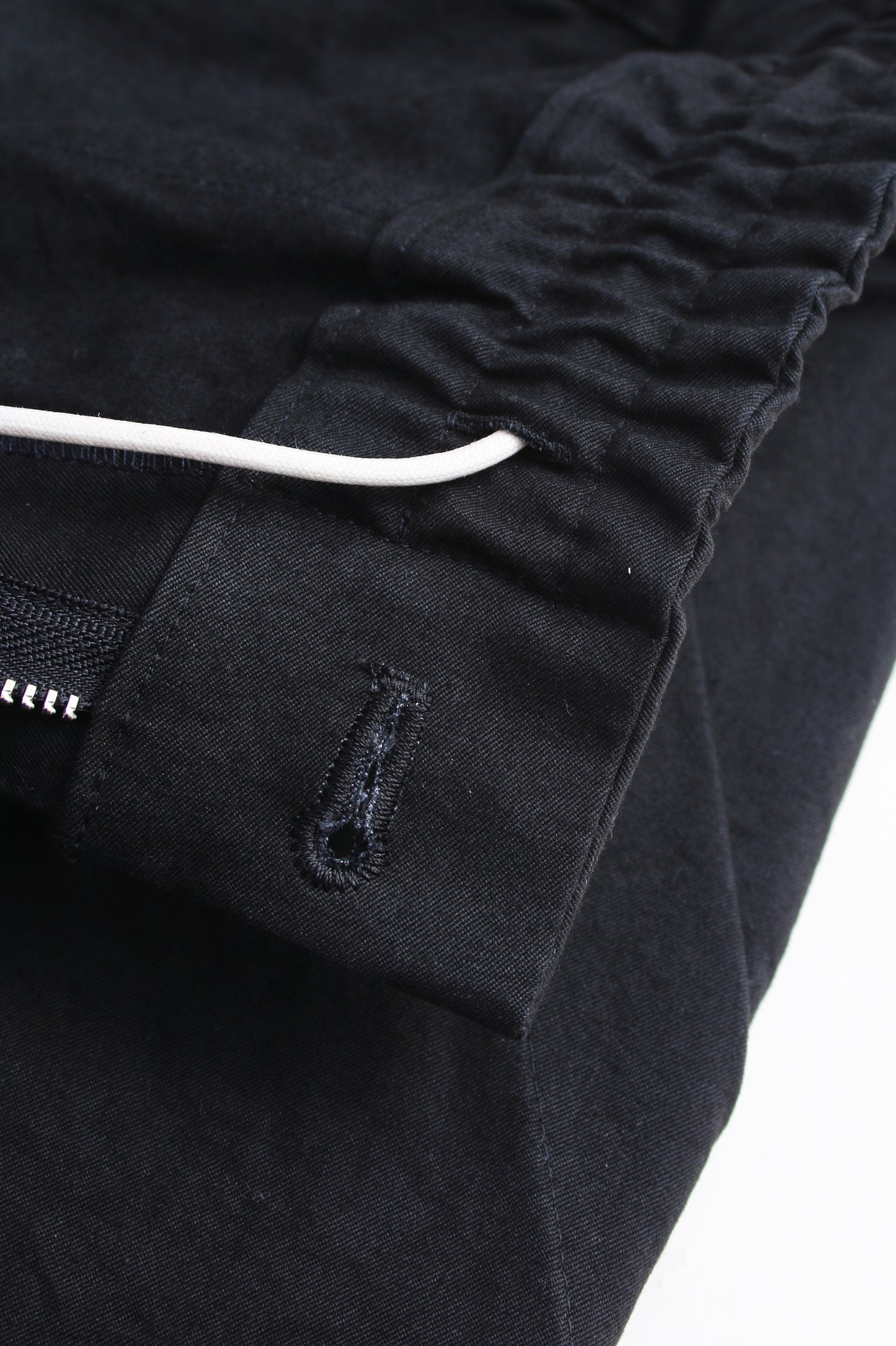 VOAAOV SUN DRYING LIGHT HAND TWILL WIDE PANTS