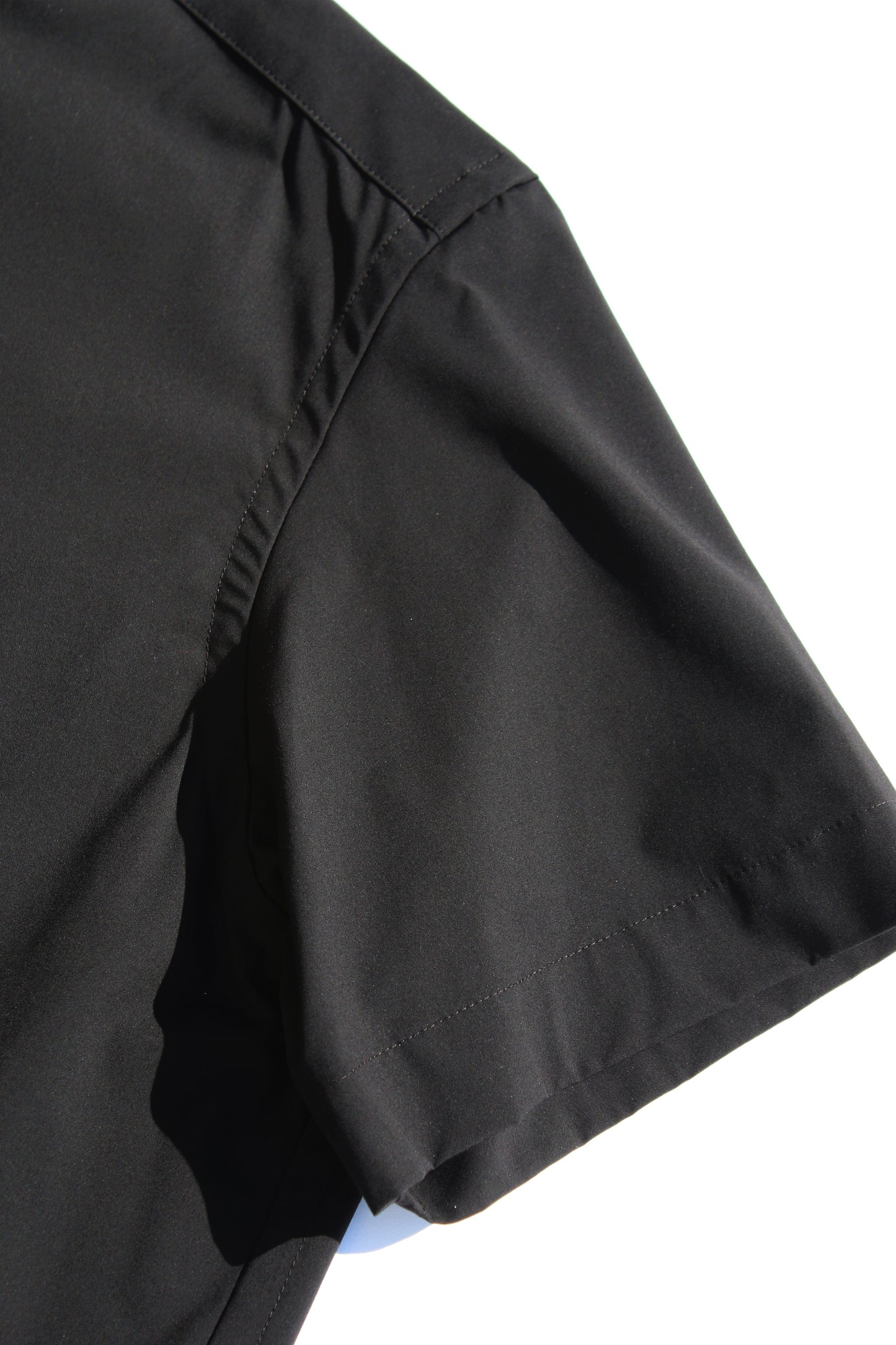 VOAAOV T/R TYPEWRITER SS SHIRT - BLACK