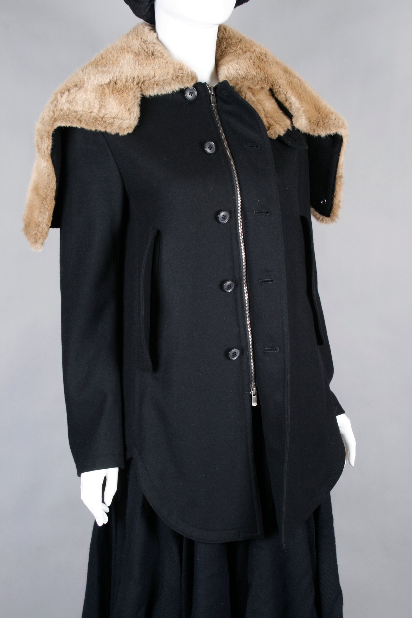 Y's FUR HOOD COAT BLACK