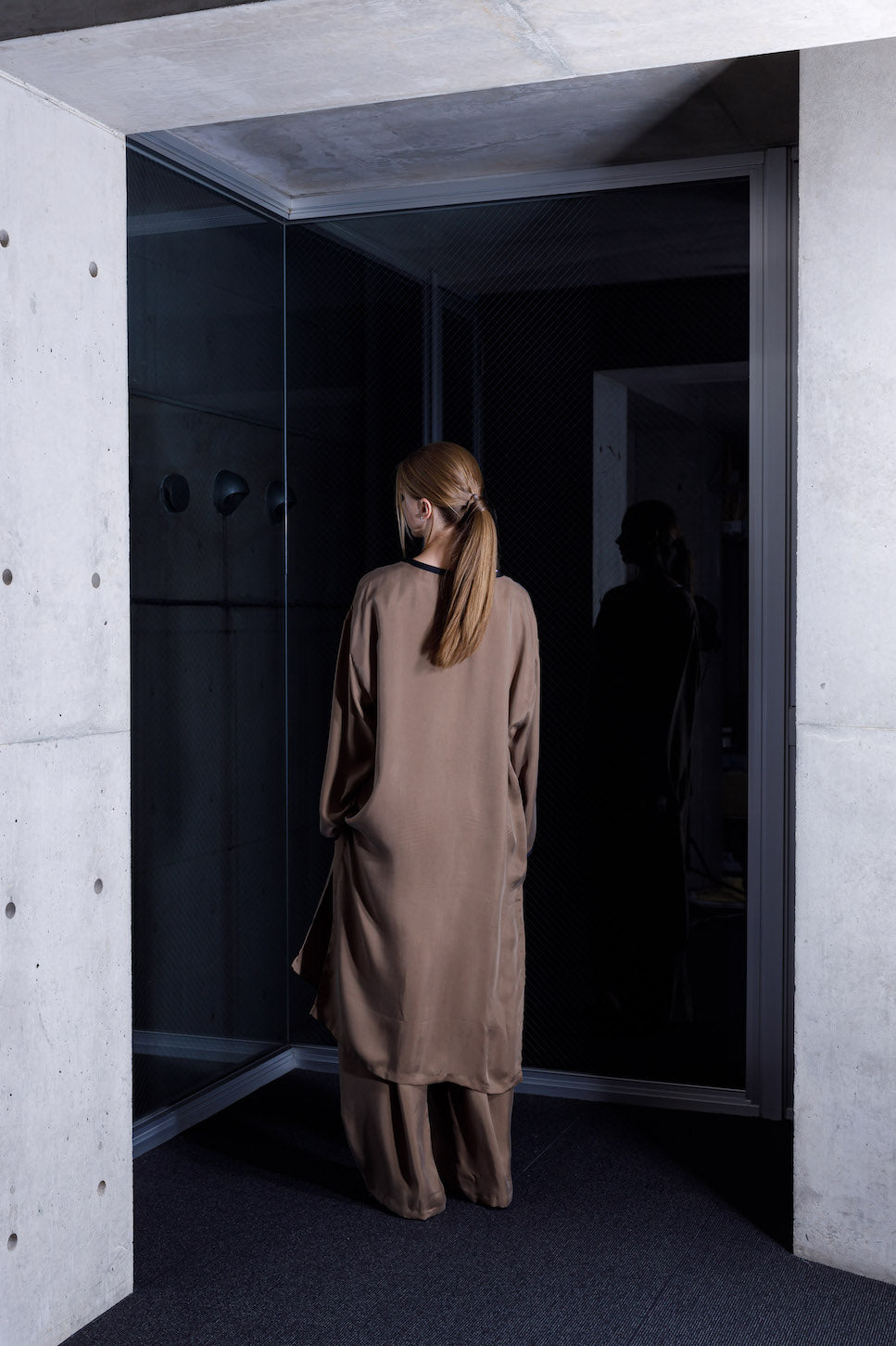 VOAAOV CUPRO TWILL ONE PIECE - BEIGE