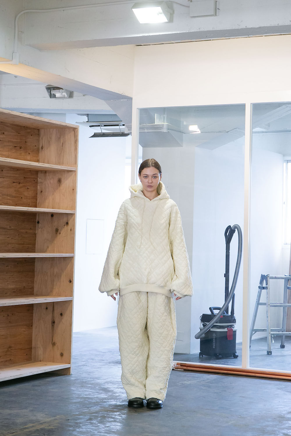 MY BEAUTIFUL LANDLET QUILTED JACQUARD BIG HOODIE - OFF WHITE