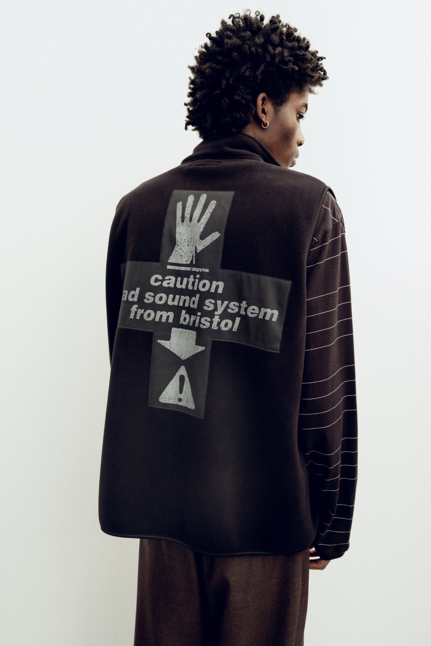 ESSAY RAVE VEST - MAD SOUND