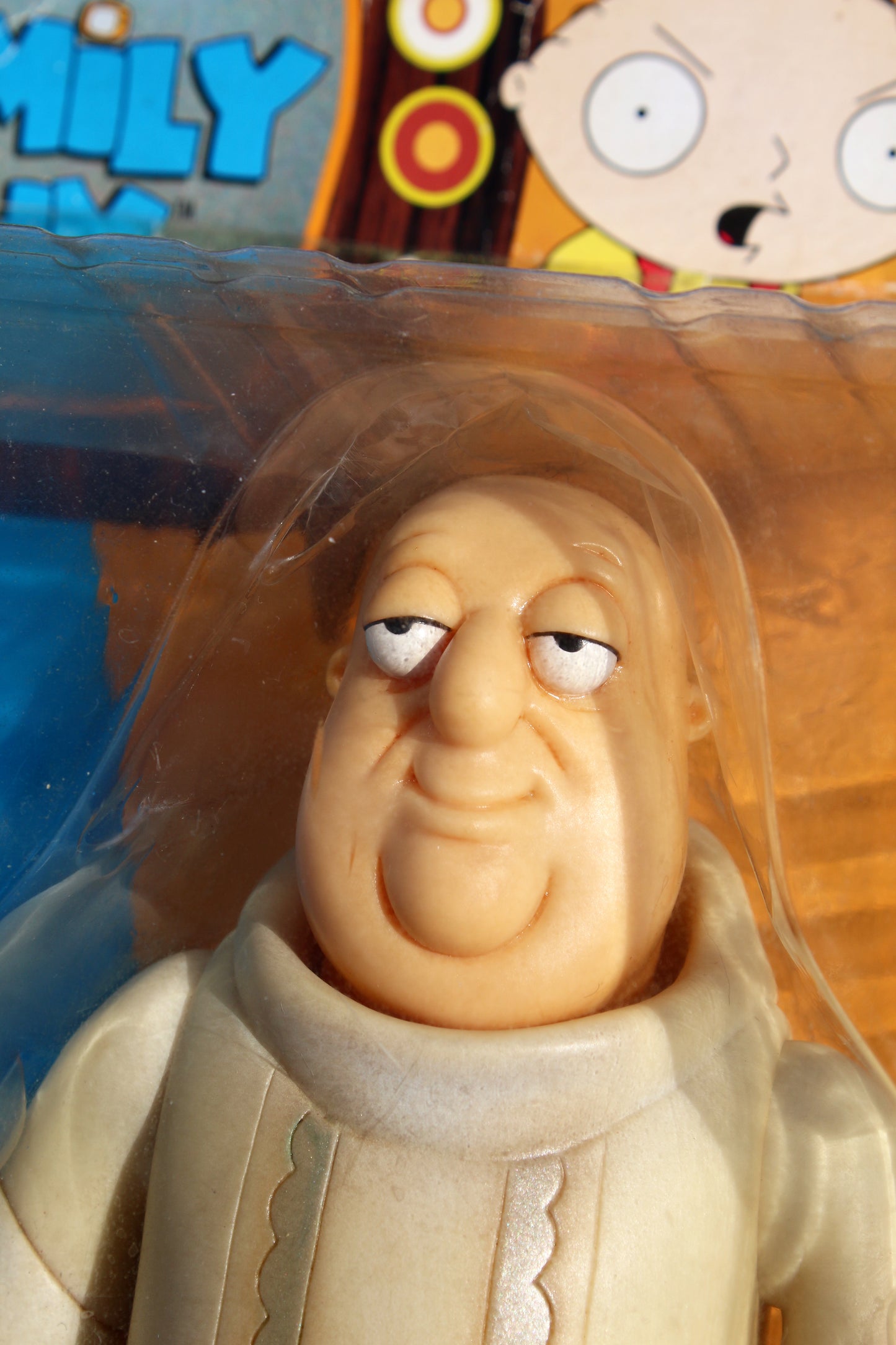 FAMILY GUY POPE MEZCO