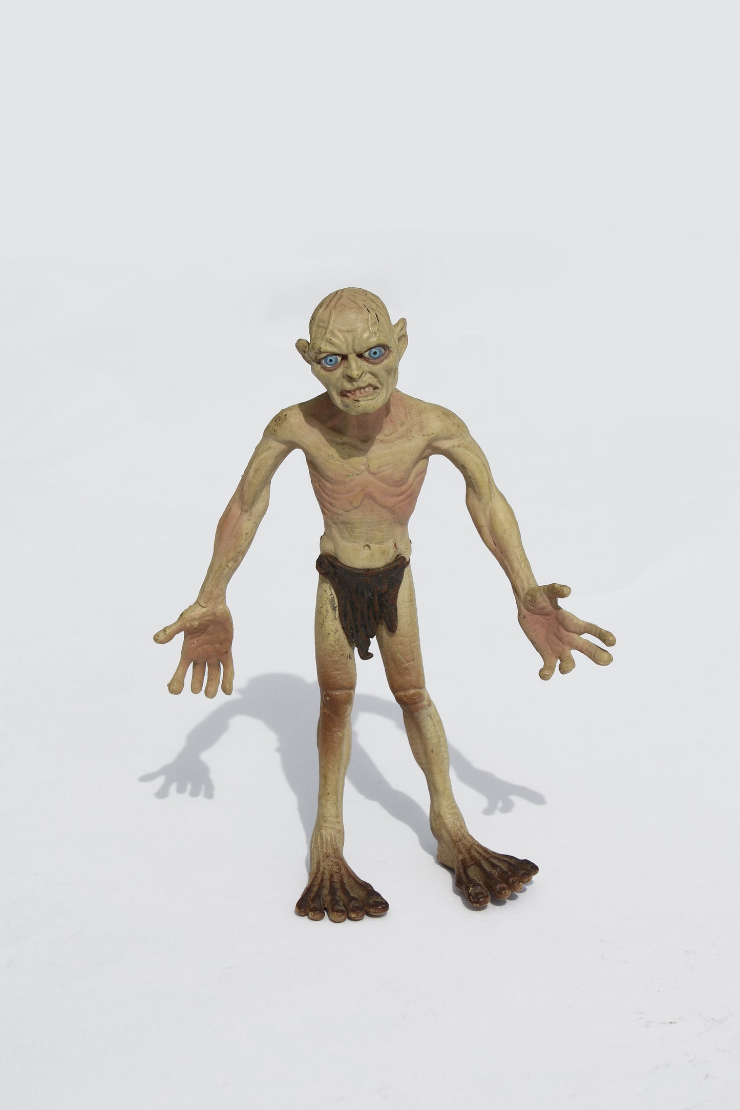 GOLLUM THE LORD OF THE RINGS TOY BIZ