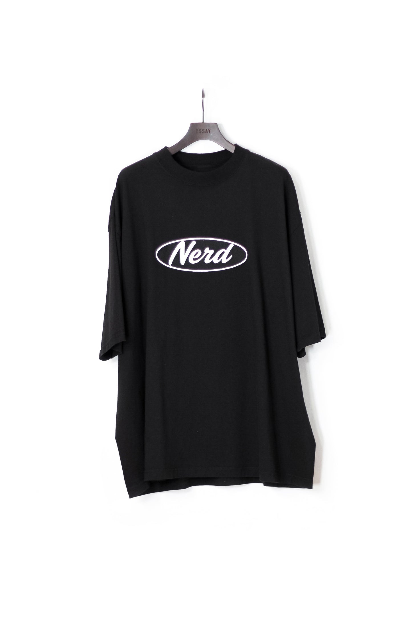 ESSAY PIGMENT DROPSHOULDER T-SHIRT - BLACK