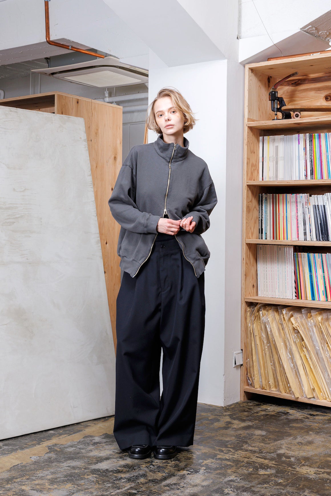 VOAAOV PURELY DOMESTIC URAGE GARMENT DYE BLOUSON