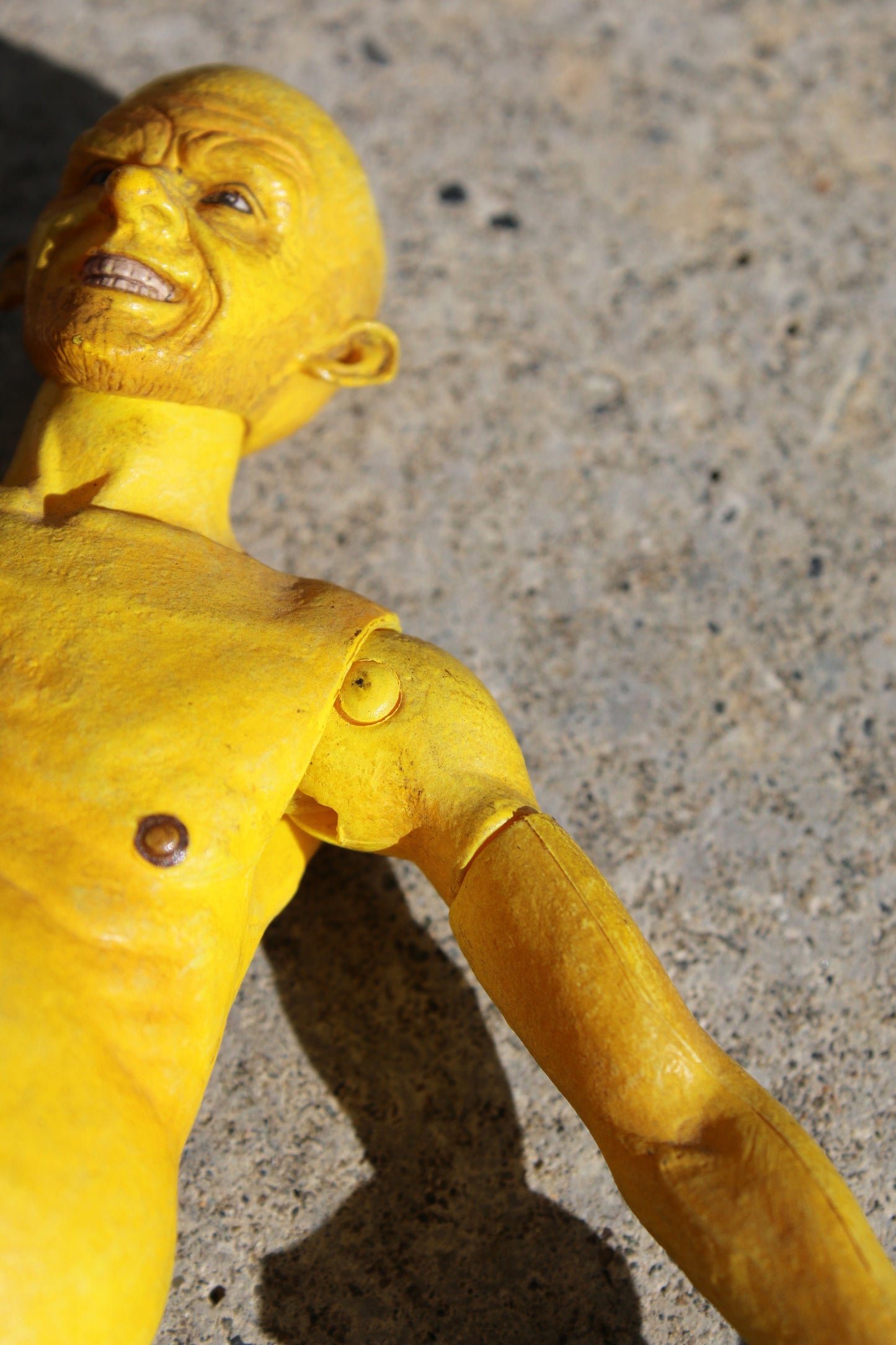 SIN CITY YELLOW BASTARD NECA
