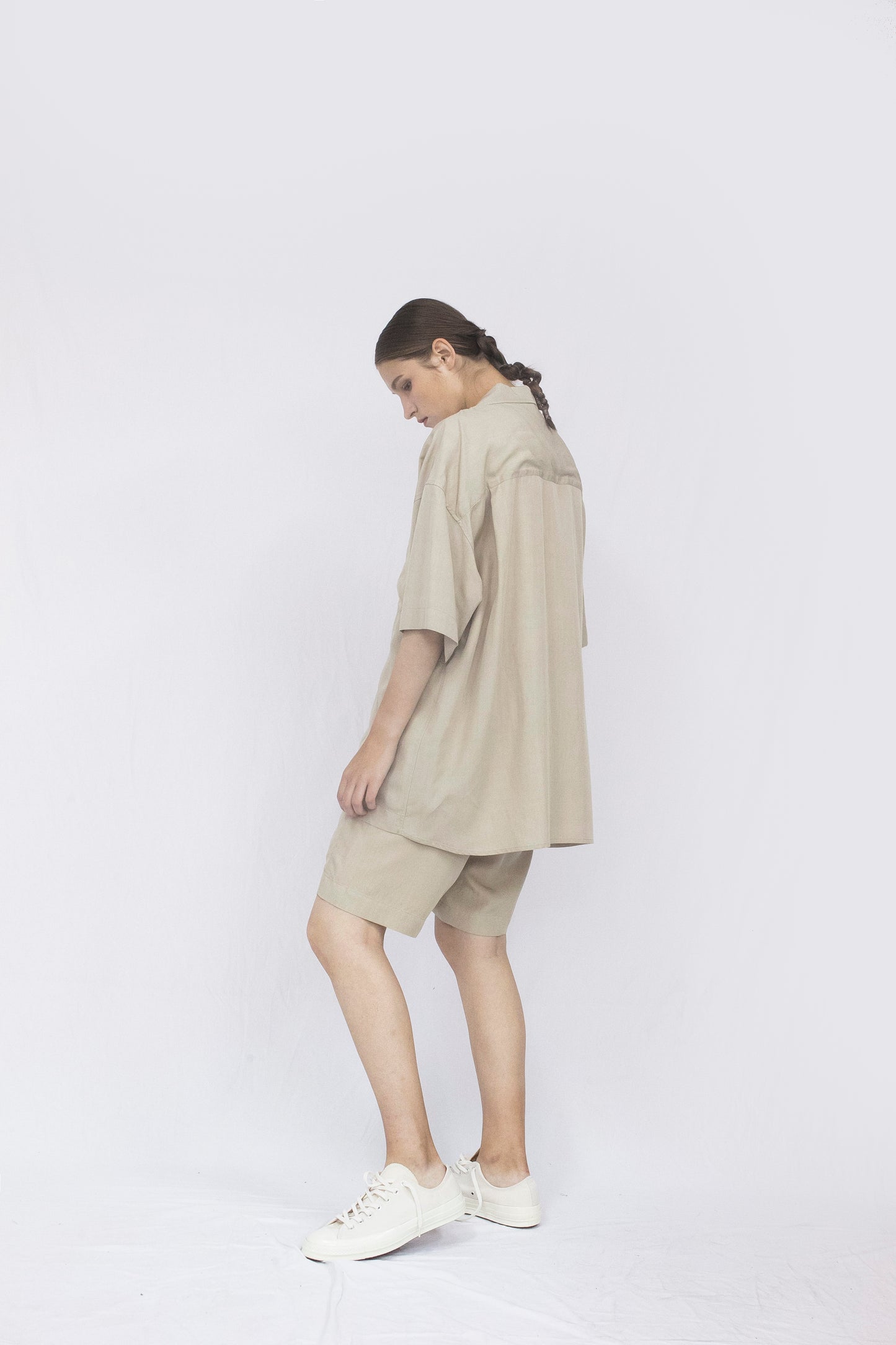 VOAAOV SOFT DRAPE MODAL SS SHIRT - BEIGE