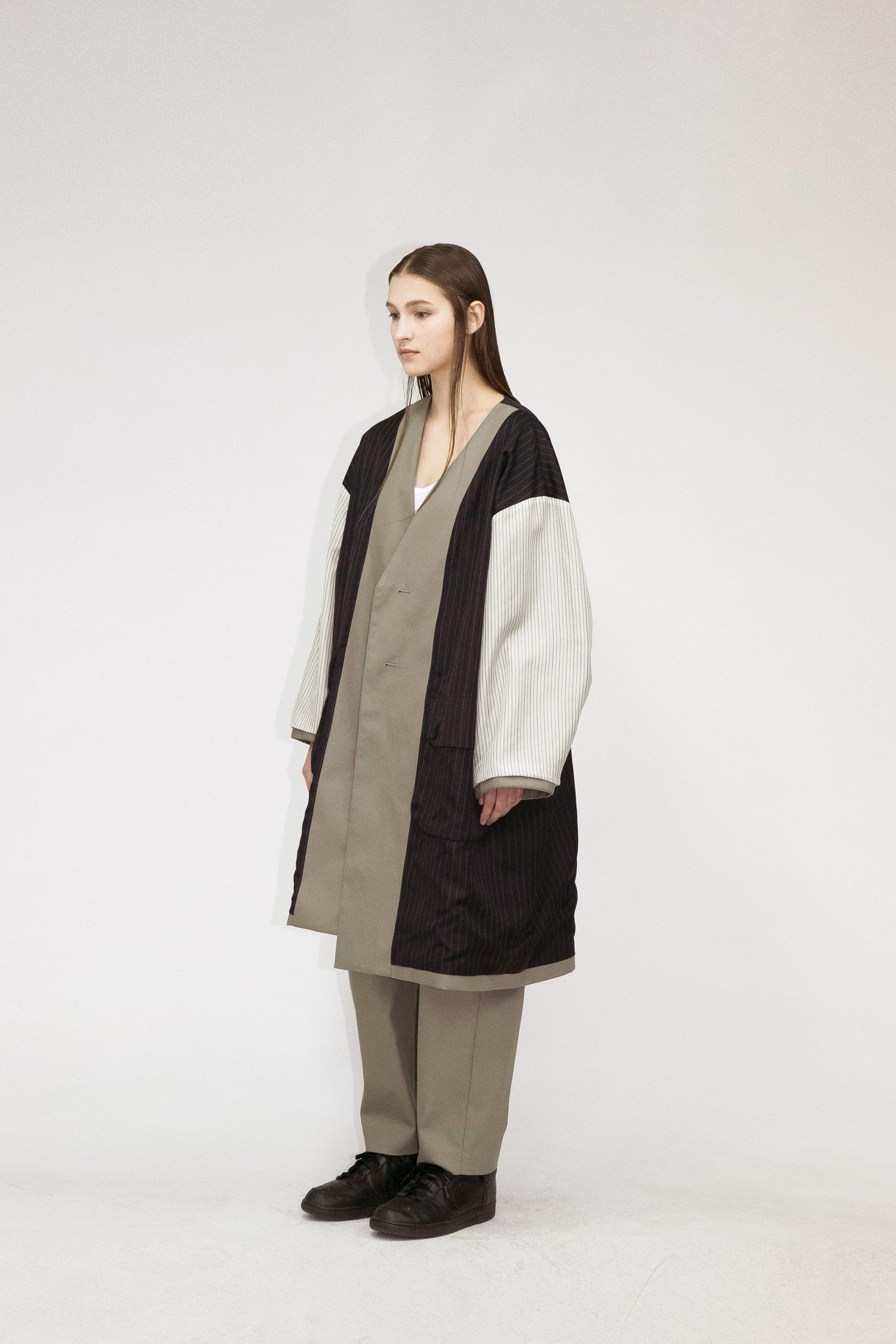 21AW, WM01-CO212011, MY BEAUTIFUL LANDLET HIGH DENSITY GABARDINE STRIPE CUPRO REVERSIBLE COAT, OLIVE, my beautiful landlet (マイビューティフルランドレット) を取扱う正規通販ストアTOYASIDO。