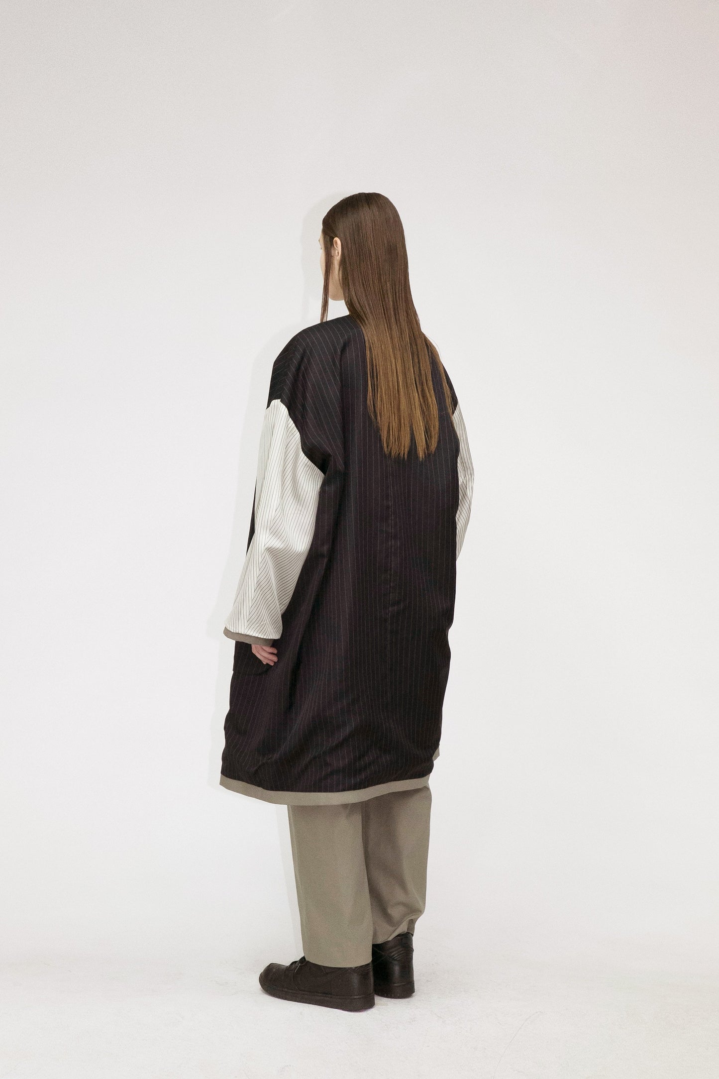 21AW, WM01-CO212011, MY BEAUTIFUL LANDLET HIGH DENSITY GABARDINE STRIPE CUPRO REVERSIBLE COAT, OLIVE, my beautiful landlet (マイビューティフルランドレット) を取扱う正規通販ストアTOYASIDO。