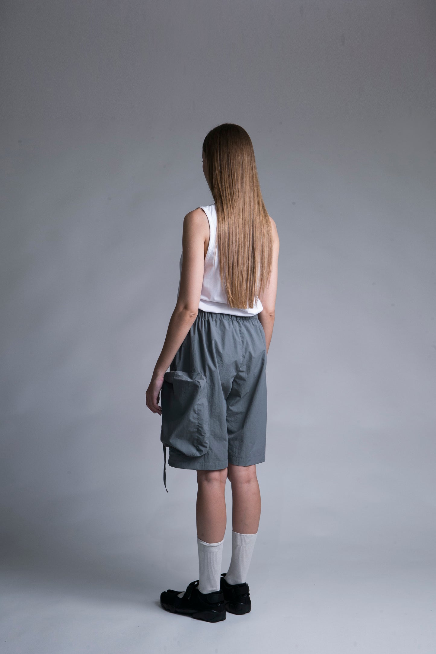 MY BEAUTIFUL LANDLET NYLON DYED TAFFETA SHORTS - GRAY