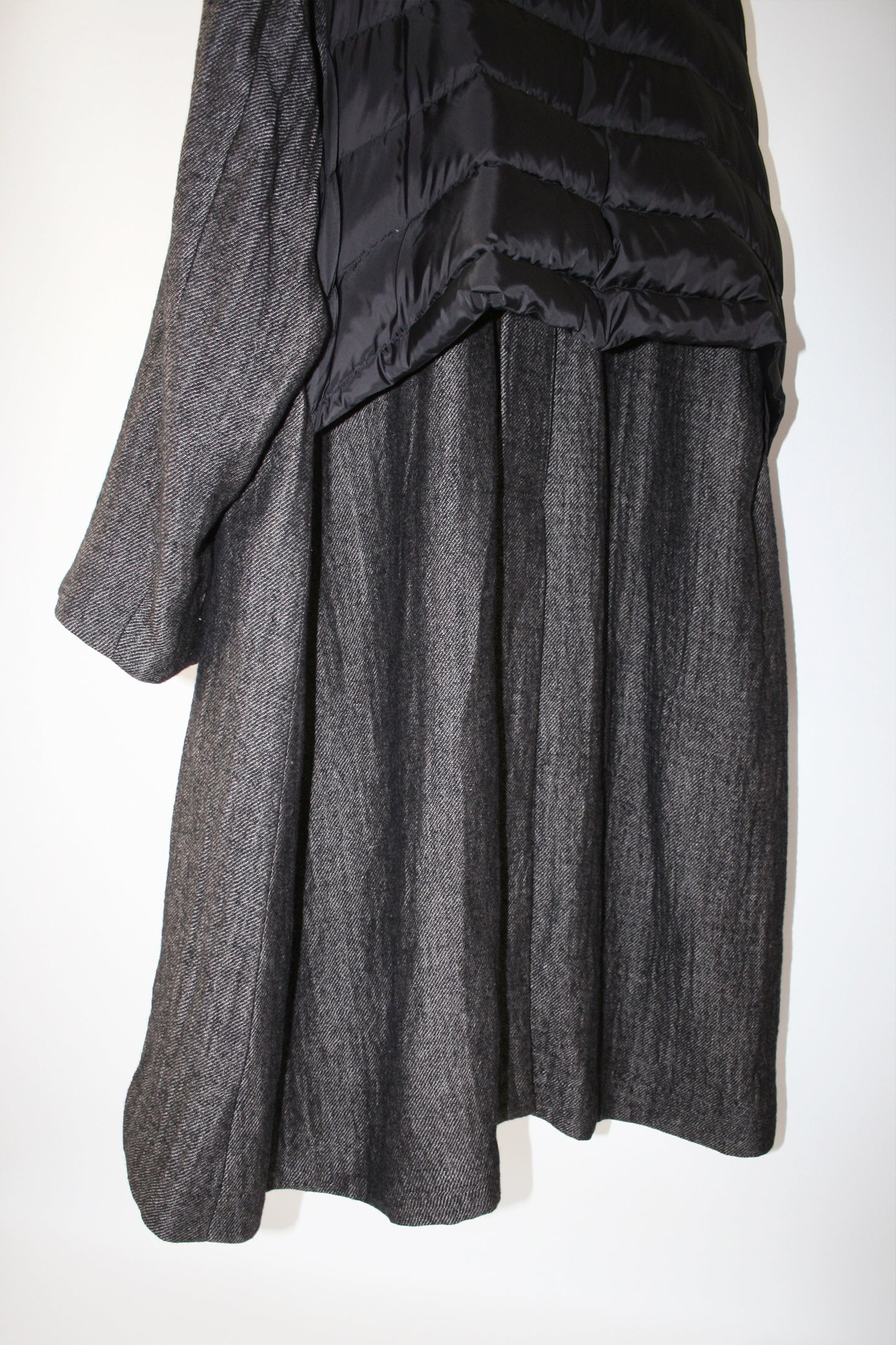 MY BEAUTIFUL LANDLET WOOL LINEN × DOWN MIX LONG COAT - BEIGE