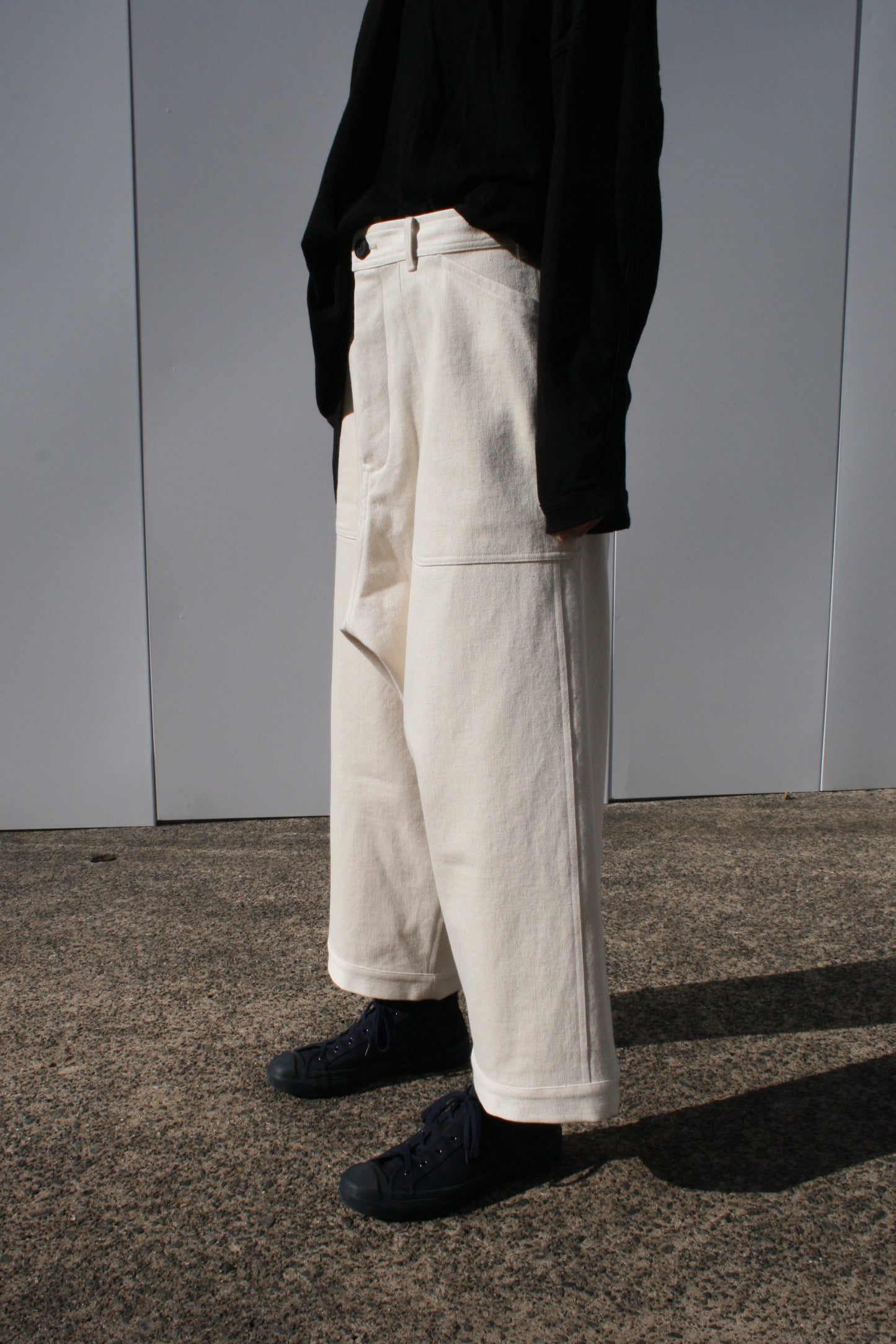 O PROJECT ORGANIC SELVEDGE DENIM WIDE TROUSERS - KINARI
