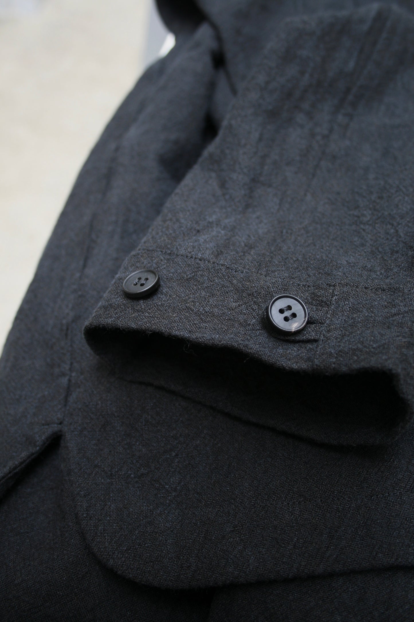 O PROJECT BOILED CLOTH HOODED PULLOVER SHIRT - BLACK