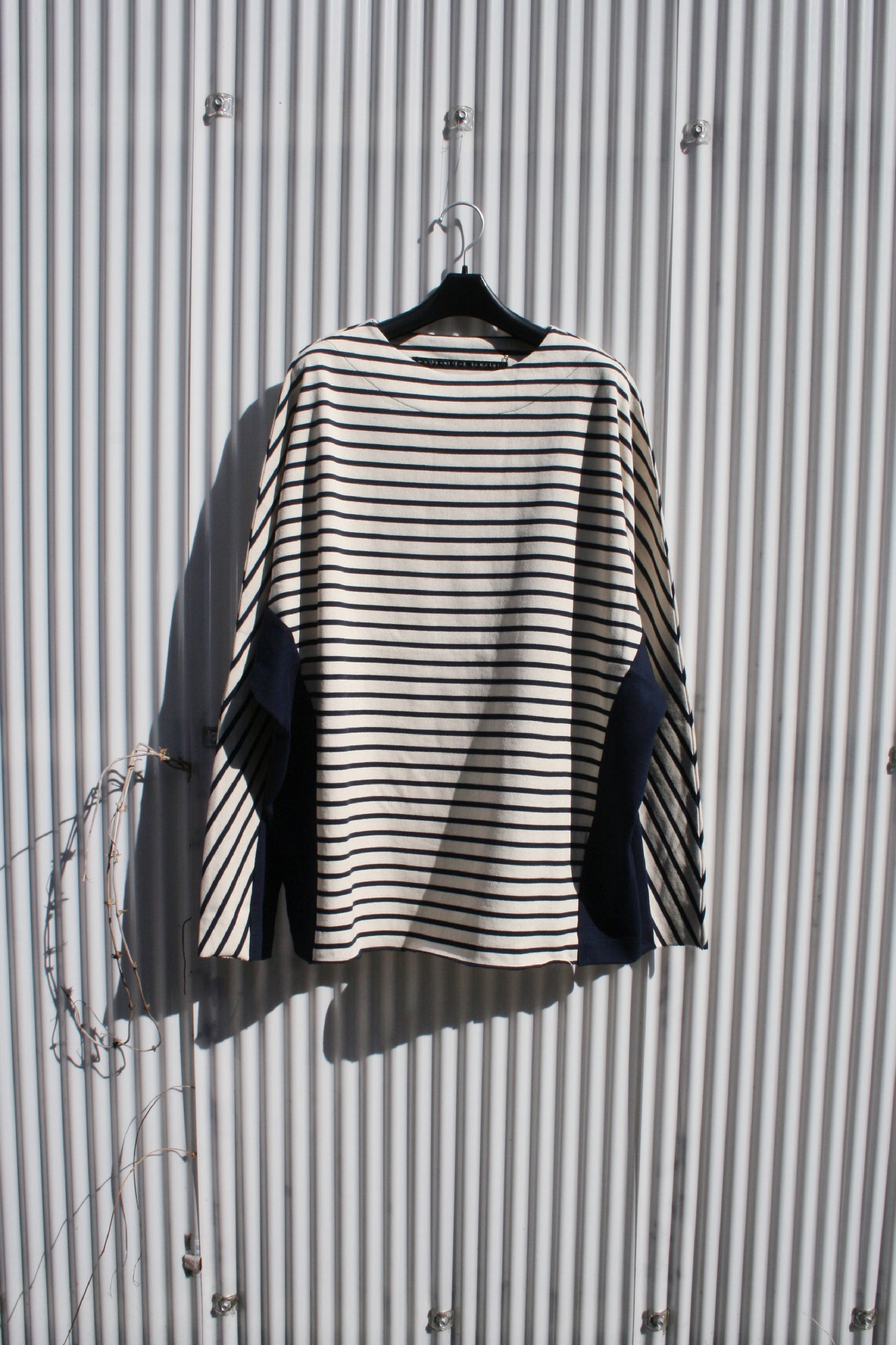MY BEAUTIFUL LANDLET BASQUE BORDER L/S TEE
